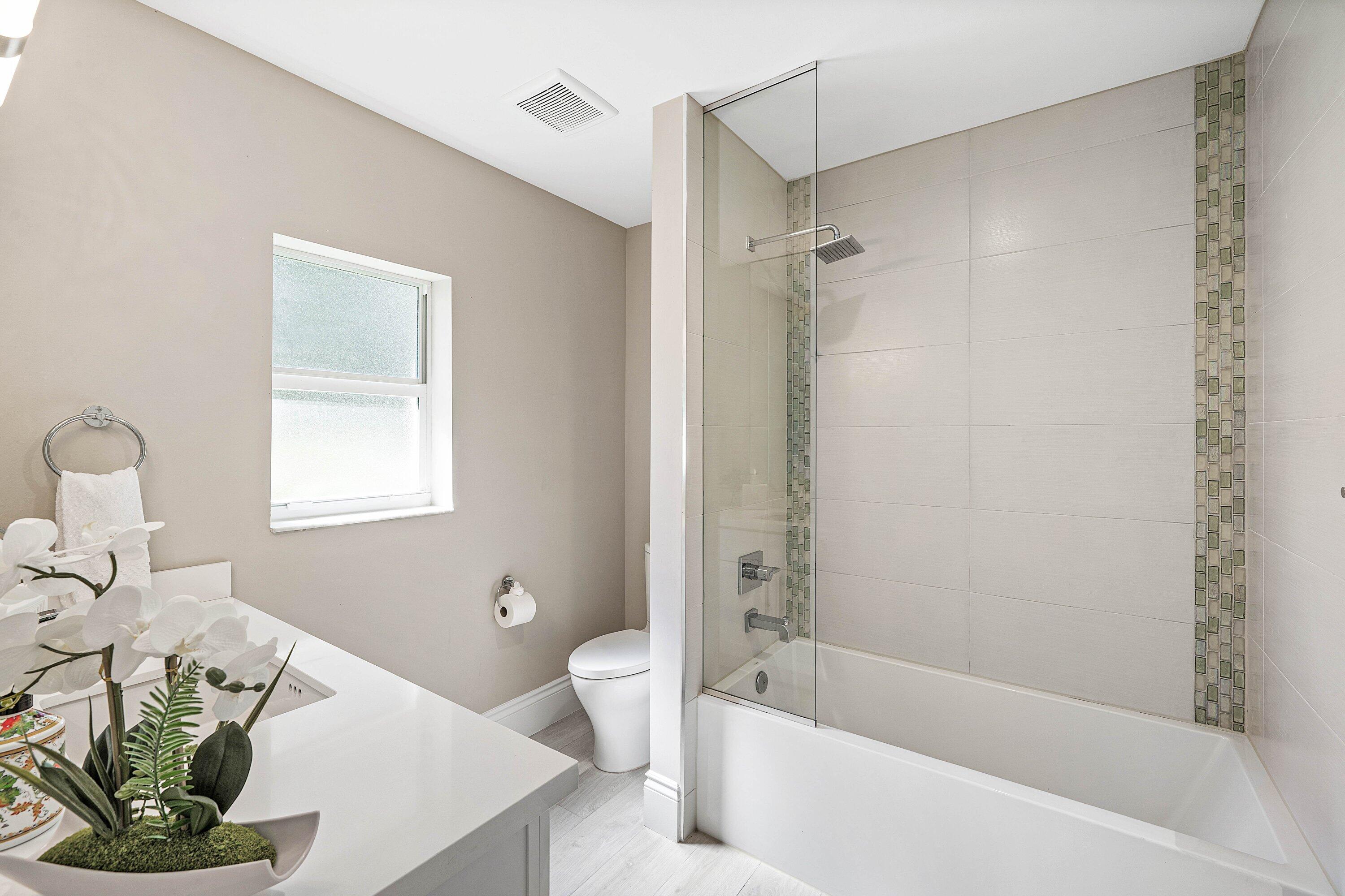 045-1400LakeDrive-DelrayBeach-FL-33444-S