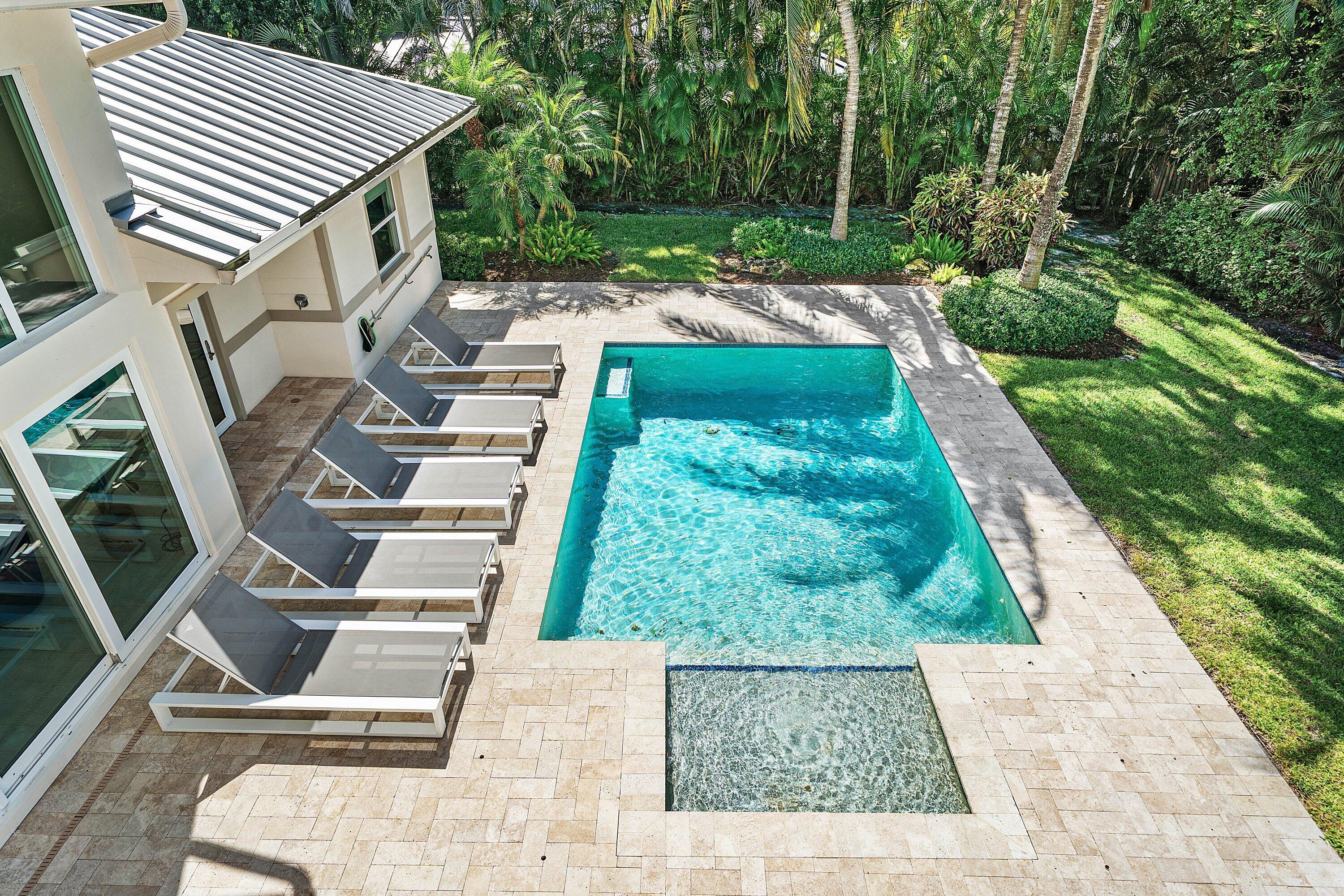 054-1400LakeDrive-DelrayBeach-FL-33444-S