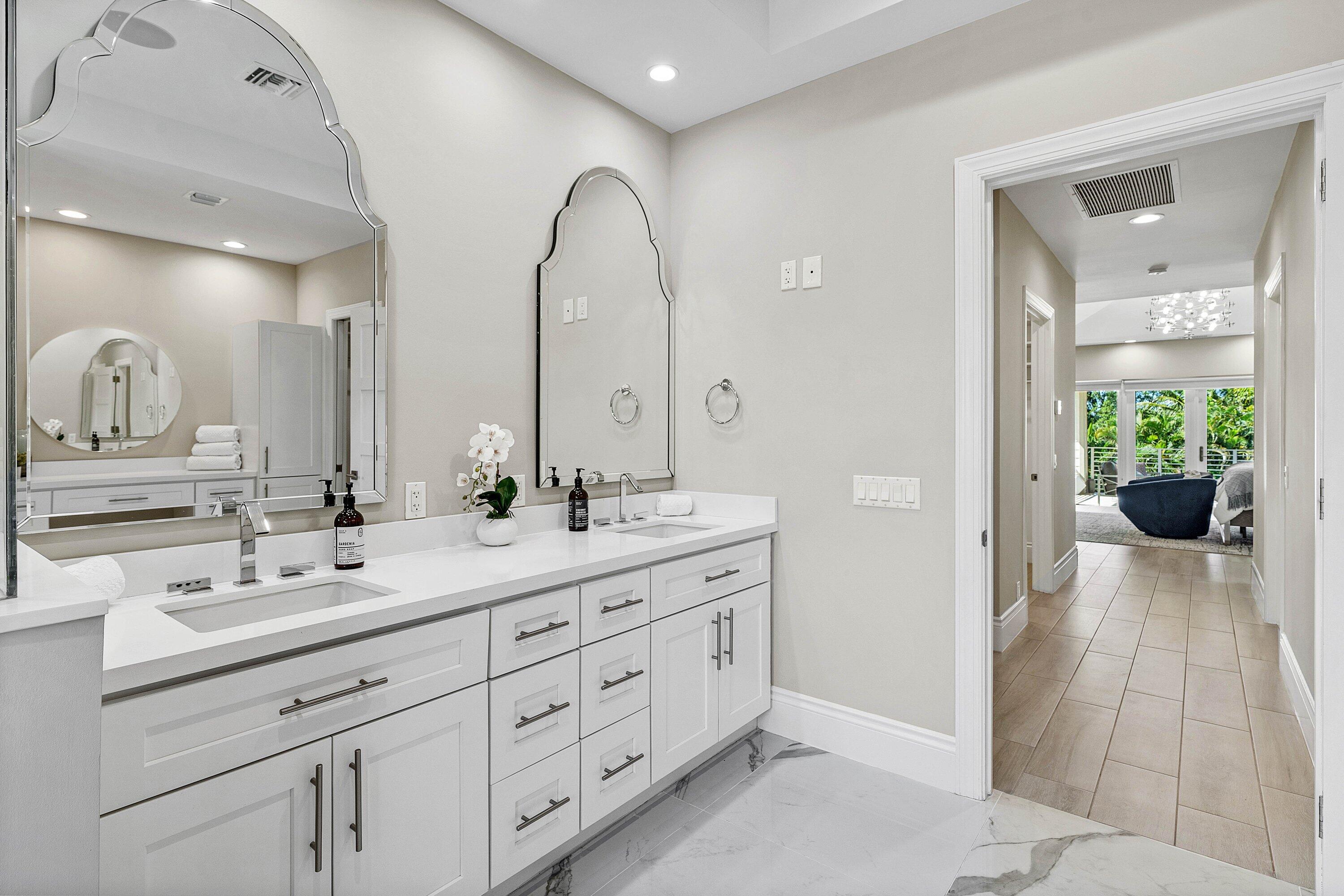 034-1400LakeDrive-DelrayBeach-FL-33444-S