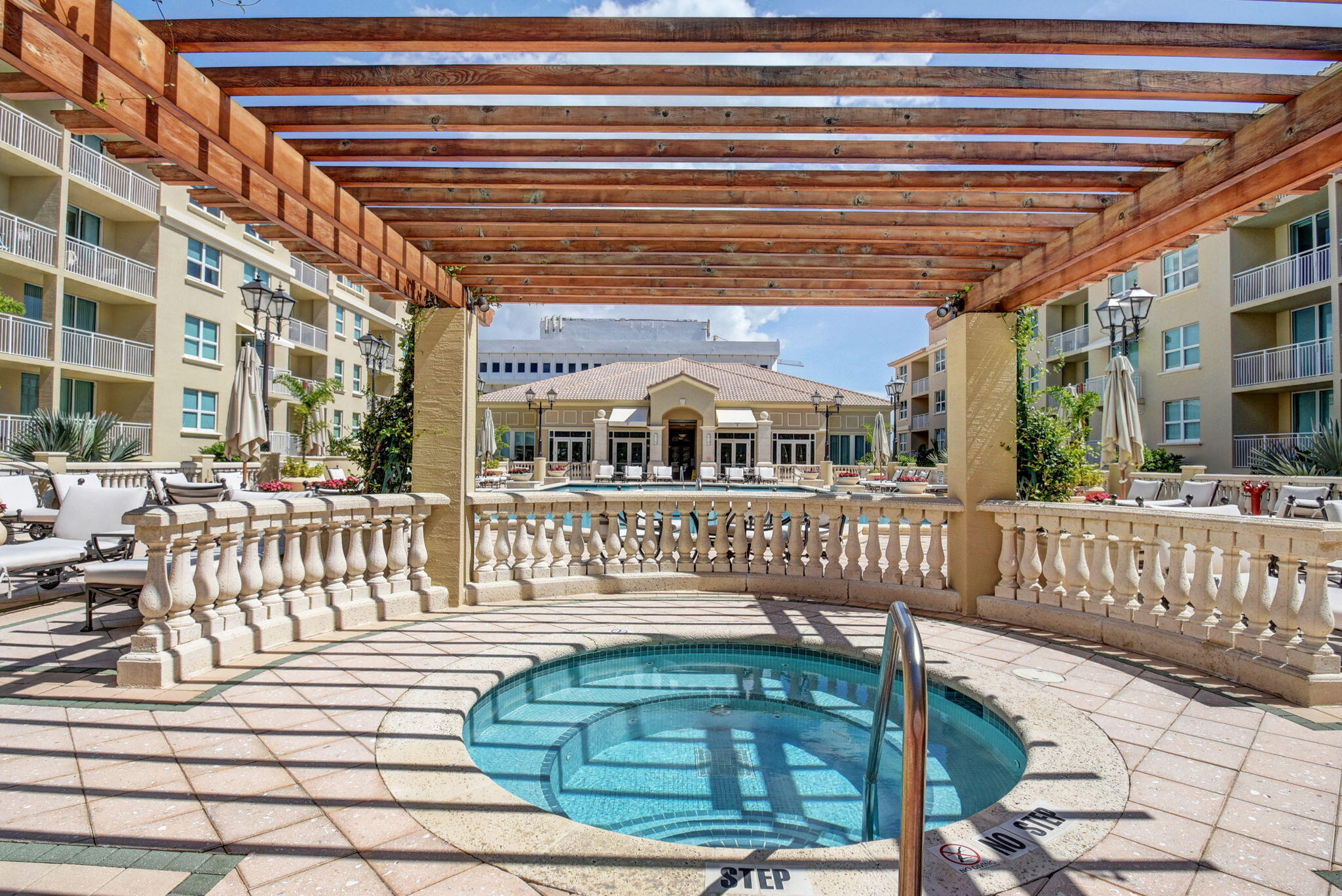 palmetto-place-boca-raton-pool-deck-21