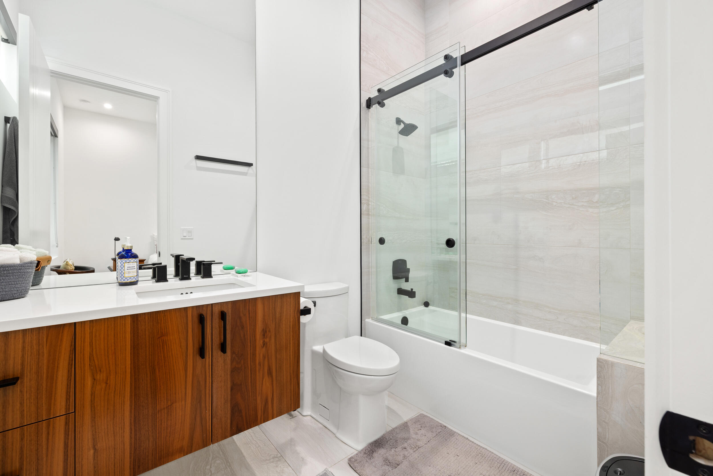 Ensuite bath