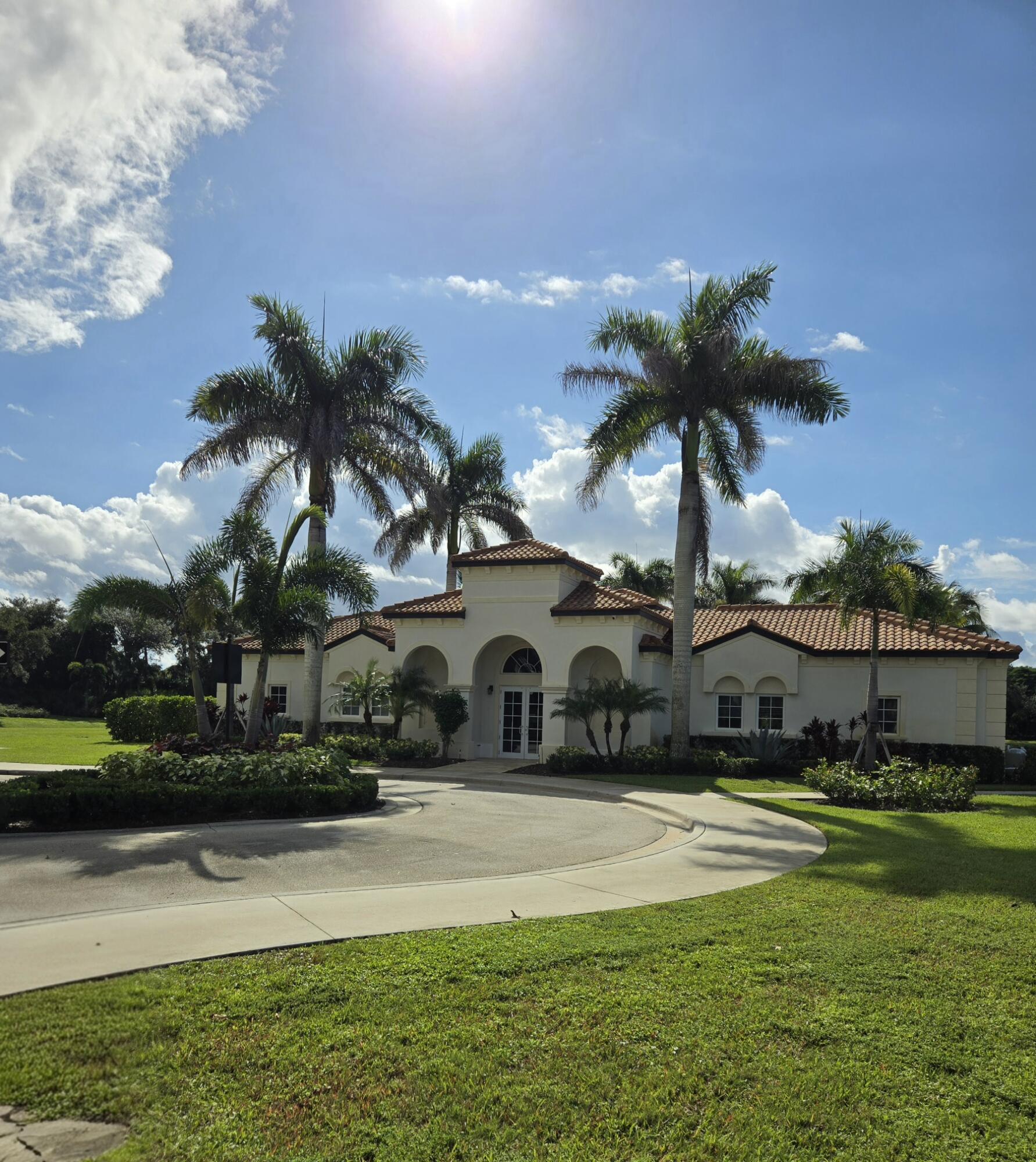 Rivella Clubhouse with tennis courts