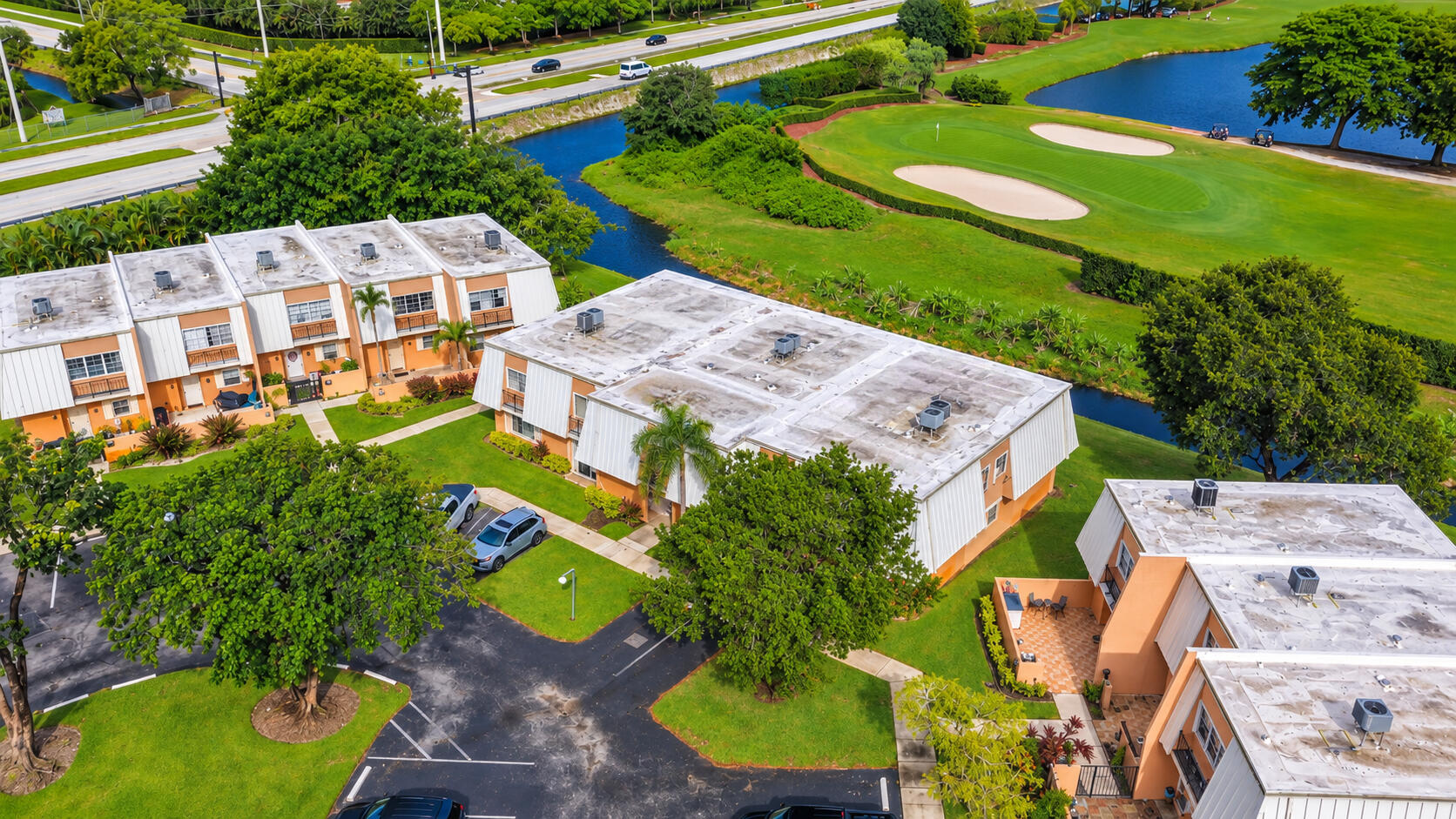 Lush Golfside Community Aerial View