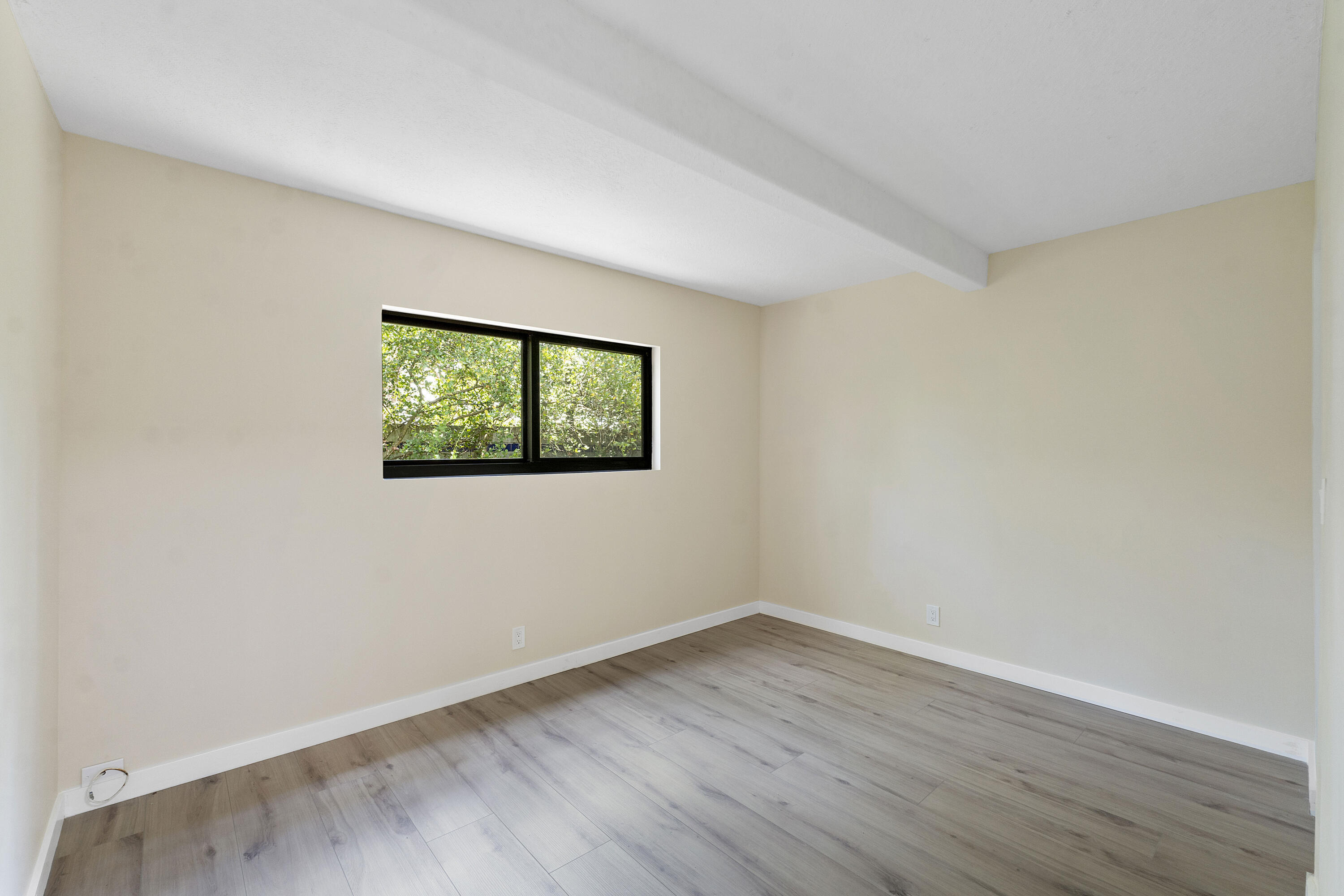 1325 S Flagler Ave U104_015