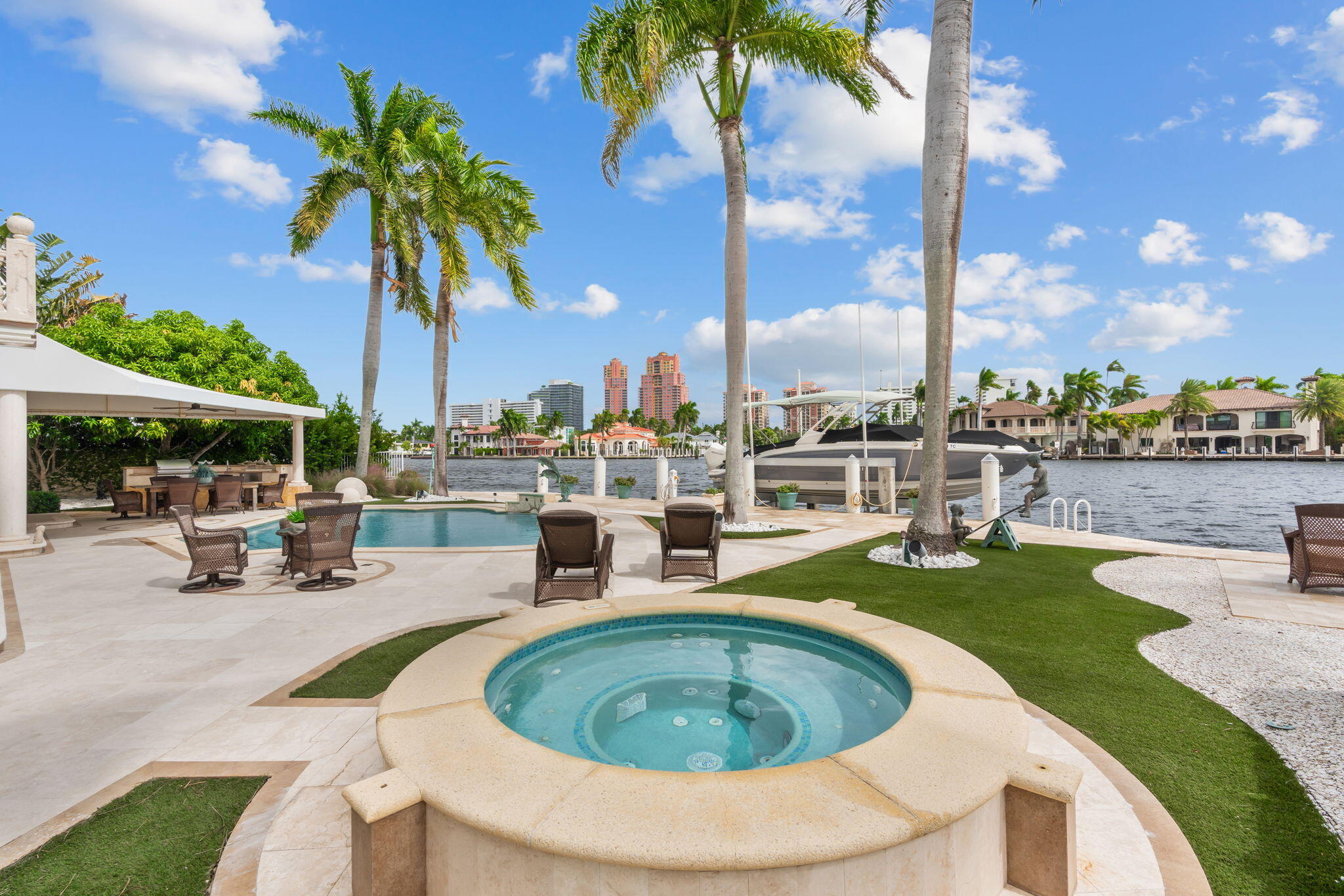 46-web-or-mls-2200 Intracoastal Dr Fort