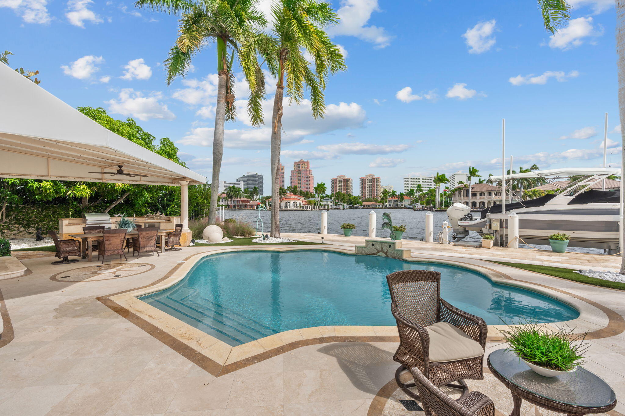 47-web-or-mls-2200 Intracoastal Dr Fort