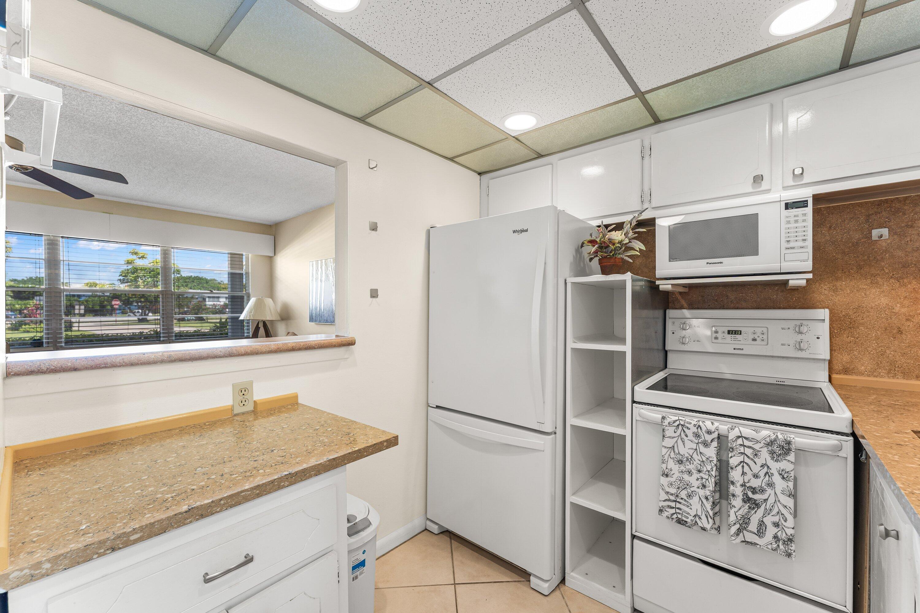 009-1017HarwoodC-DeerfieldBeach-FL-33442