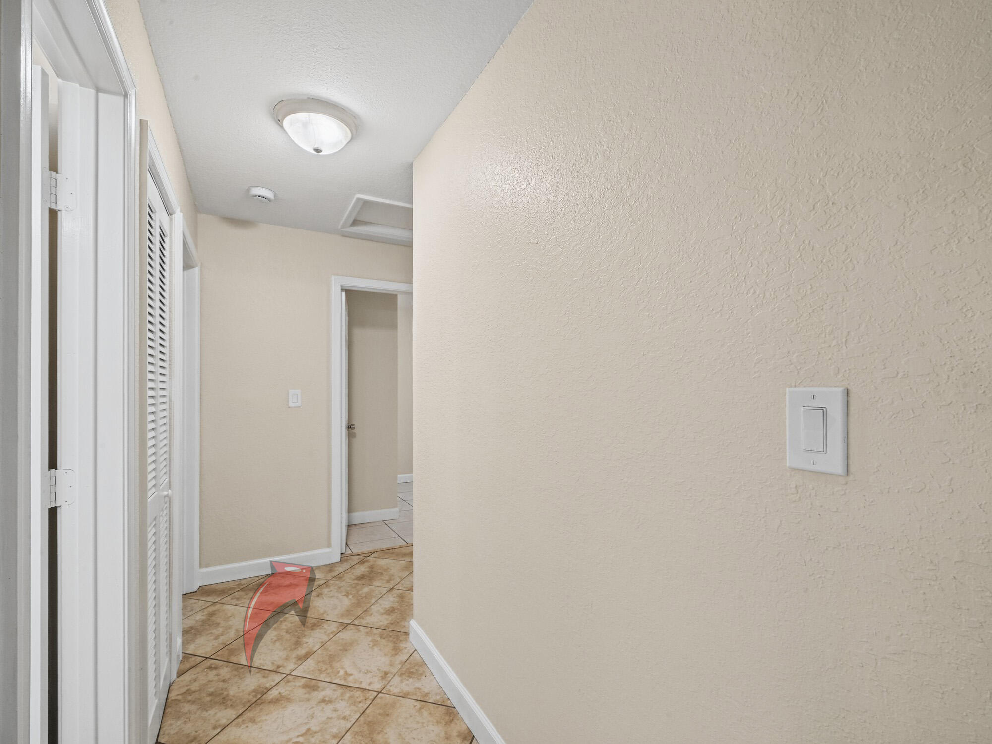 13 Foyer