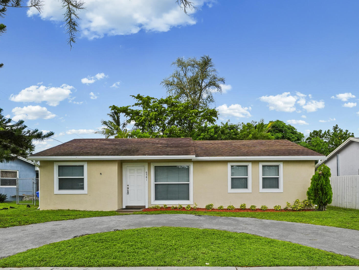 1 Exteriors (02)