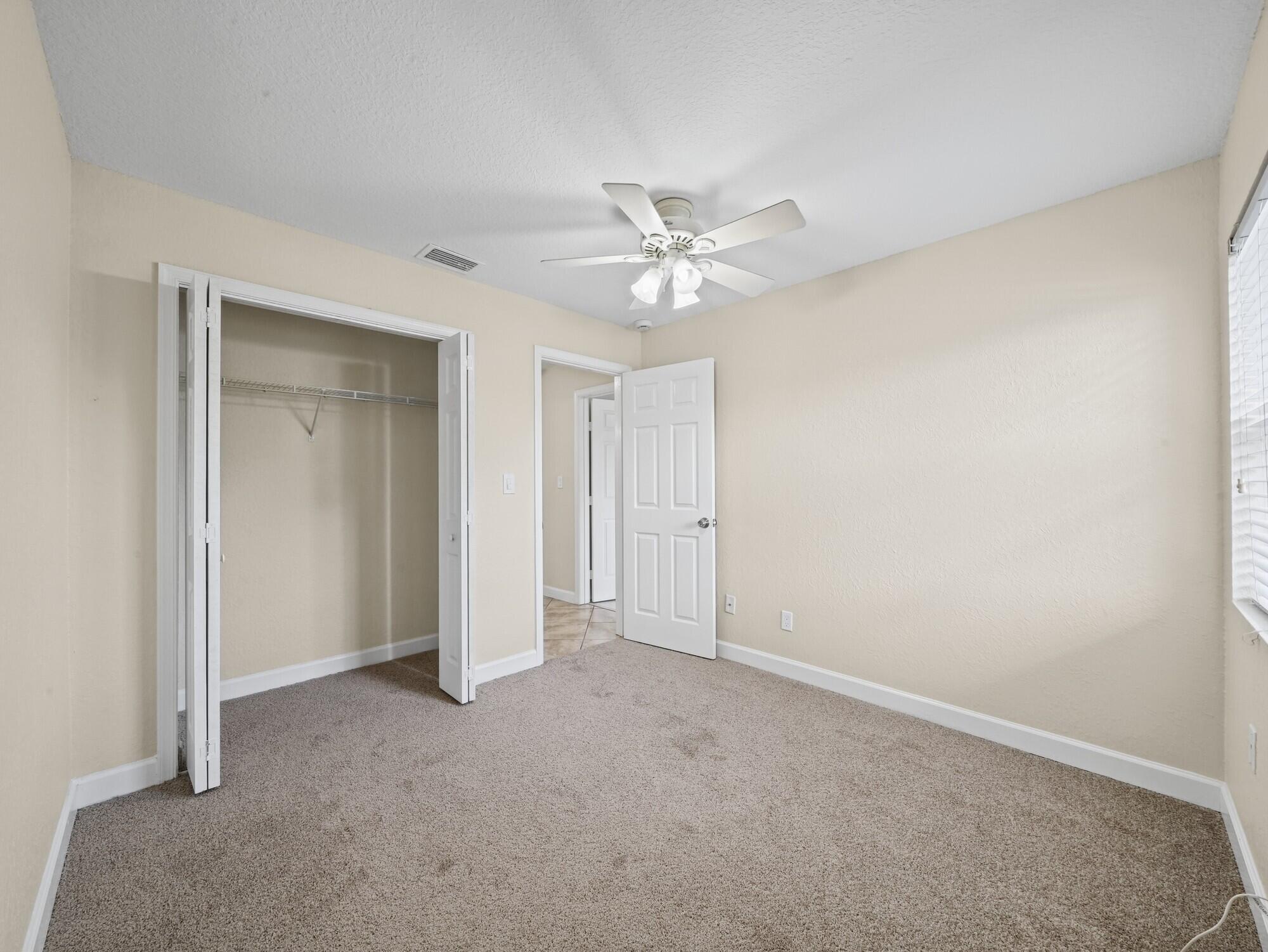 15 Guest Bedroom B (3)
