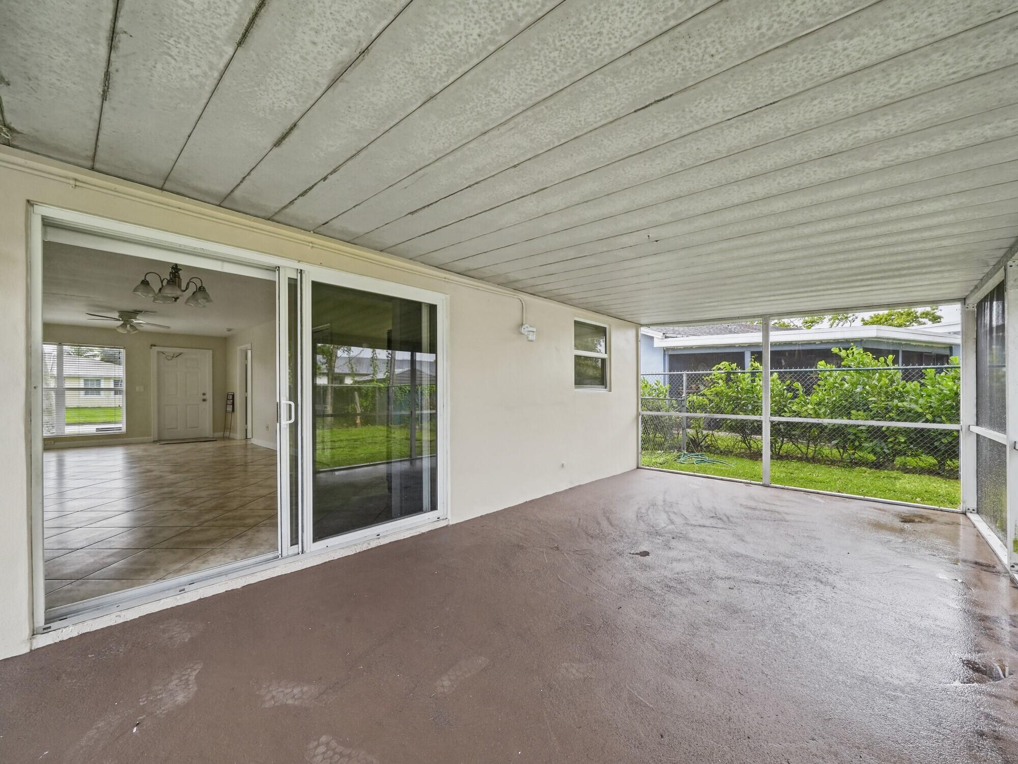 7 Patio (2)