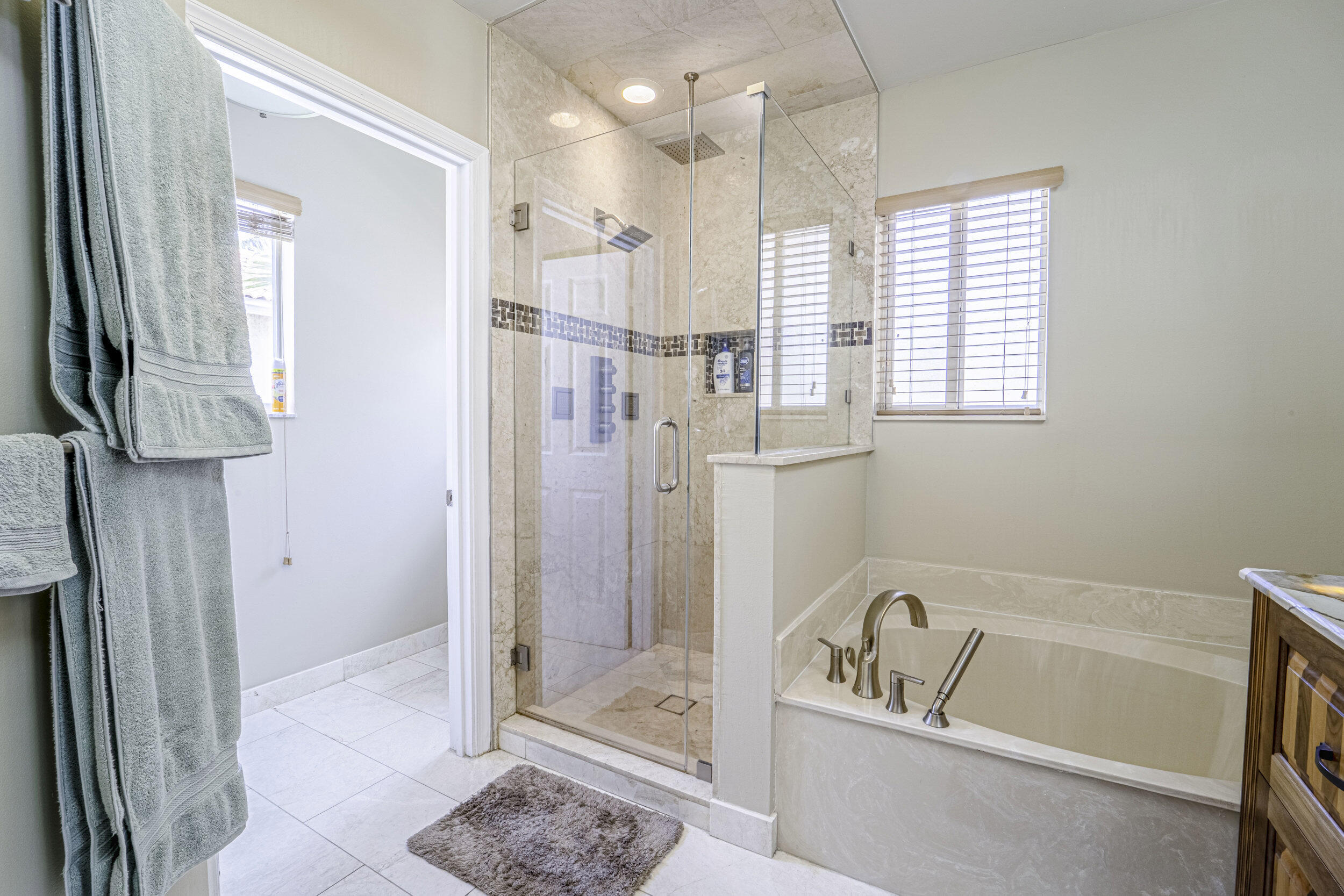 15_primary bathroom