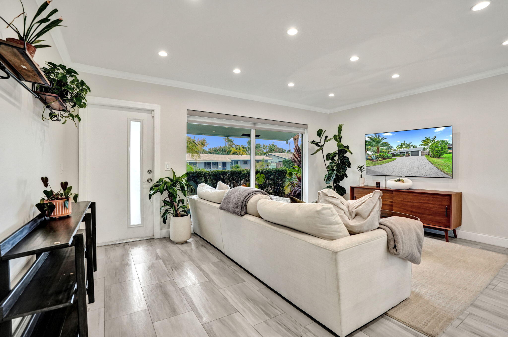 Living room.