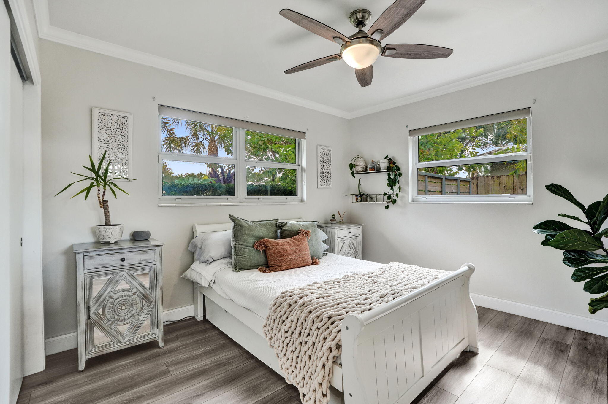 Guest Bedroom.