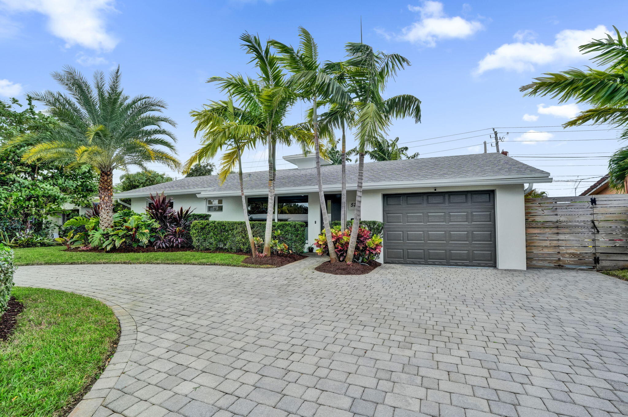 Front of home, 1 car garage.