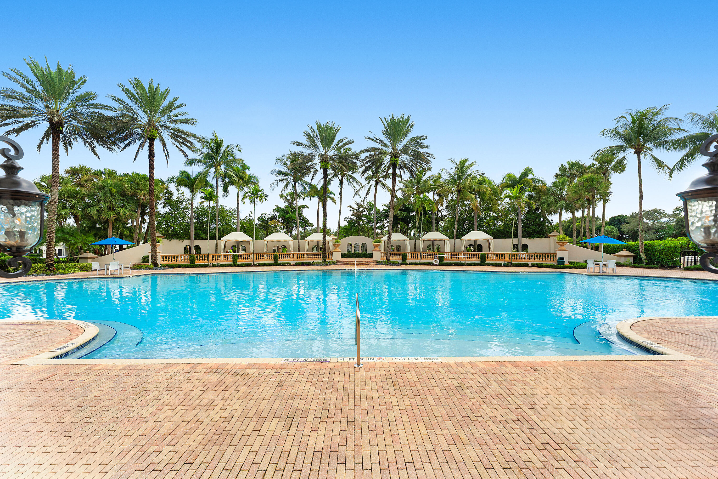 116-17963LakeAzureWay-BocaRaton-FL-33496