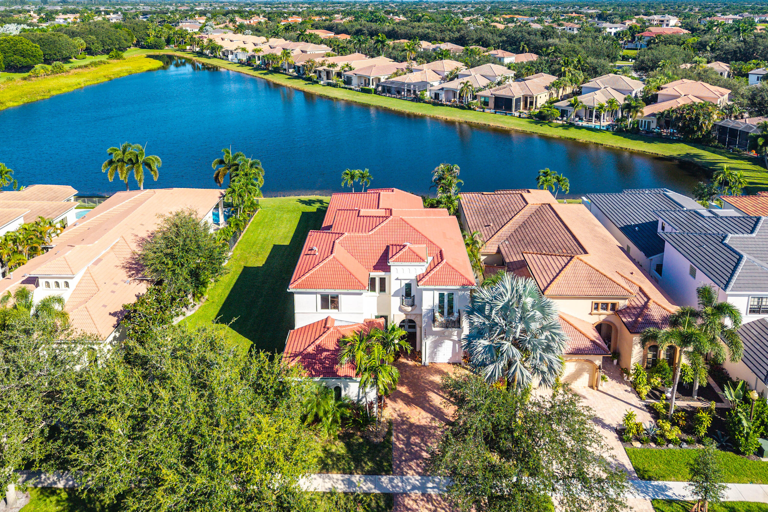 063-17963LakeAzureWay-BocaRaton-FL-33496