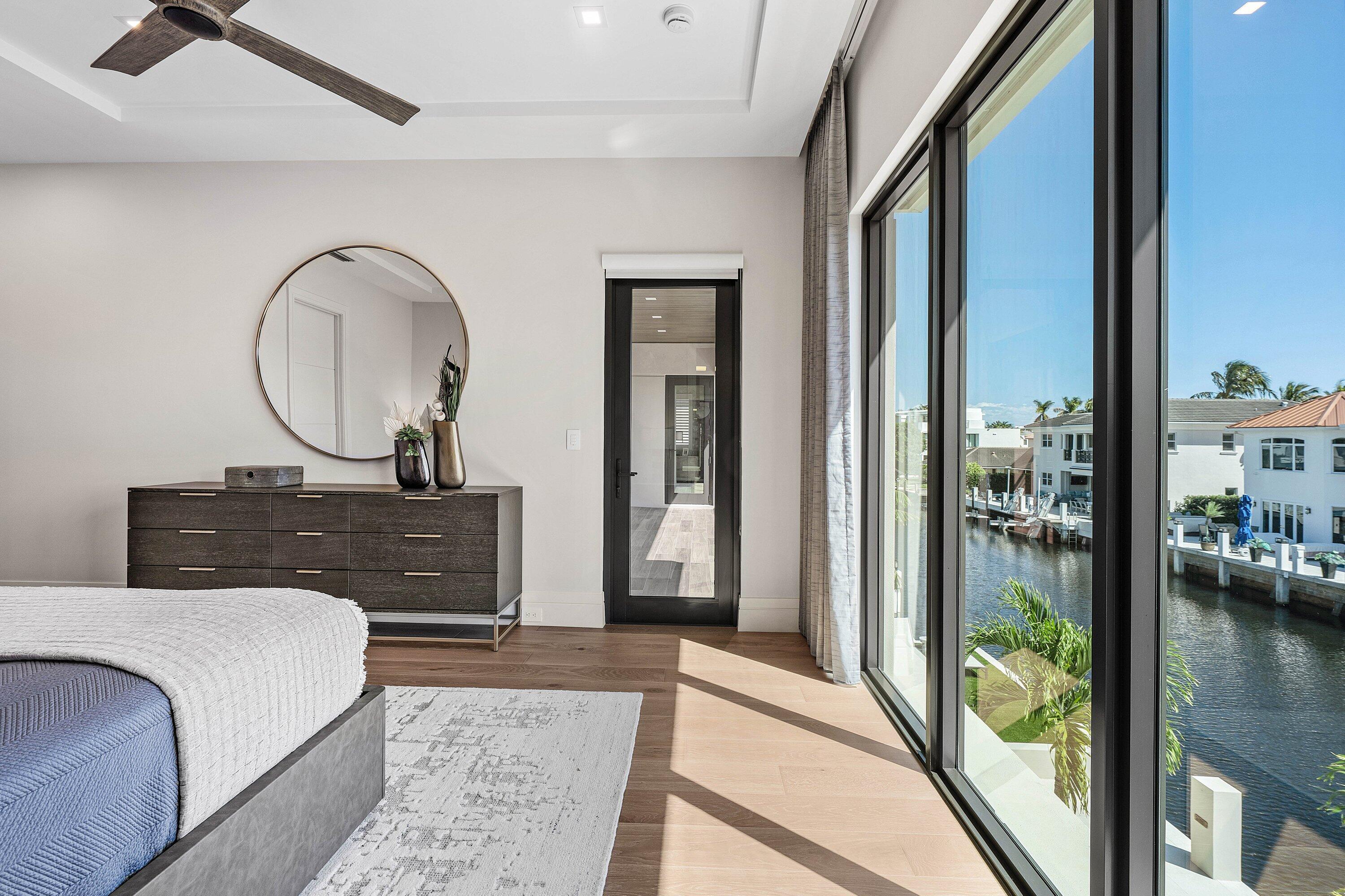 050-590PhillipsDrive-BocaRaton-FL-33432-