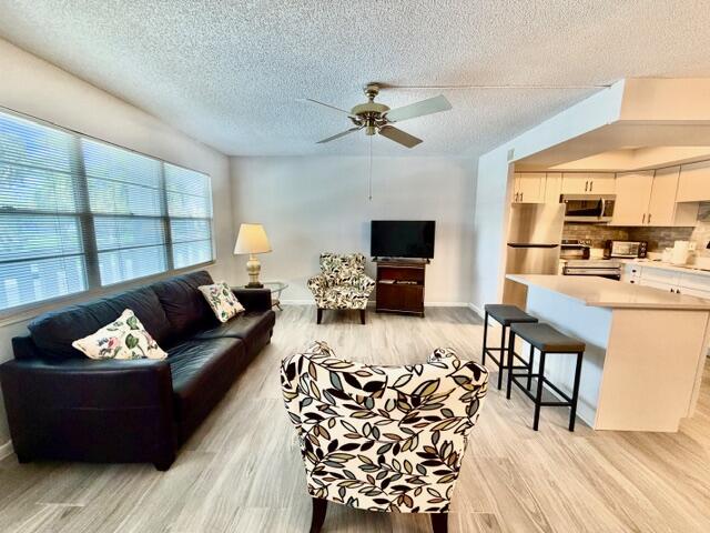 Open Floor Plan Open Floor Plan