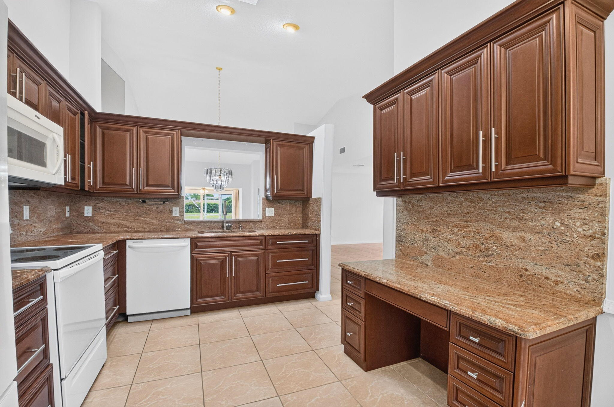 Kitchen 2