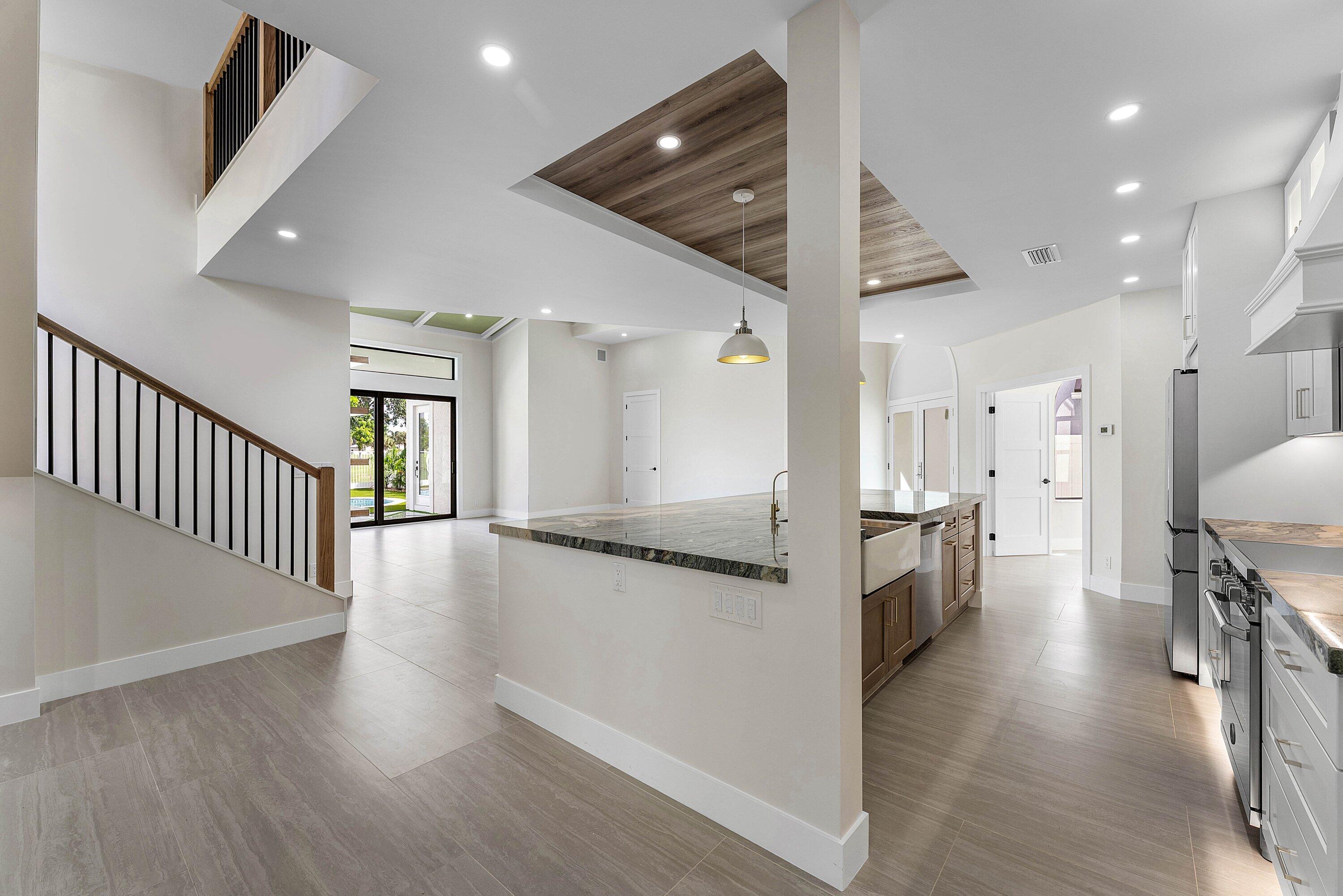 015-12866TouchstonePlace-WestPalmBeach-F