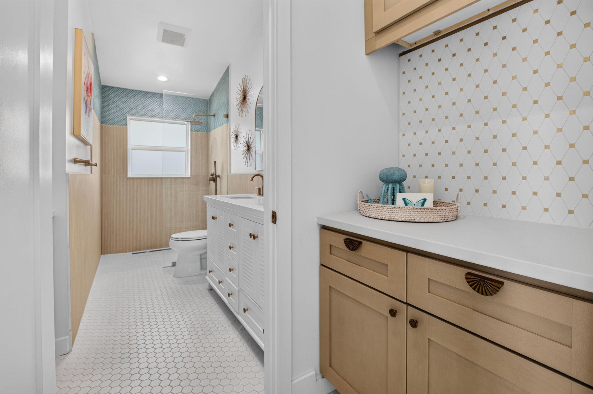 Drop zone and guest bath