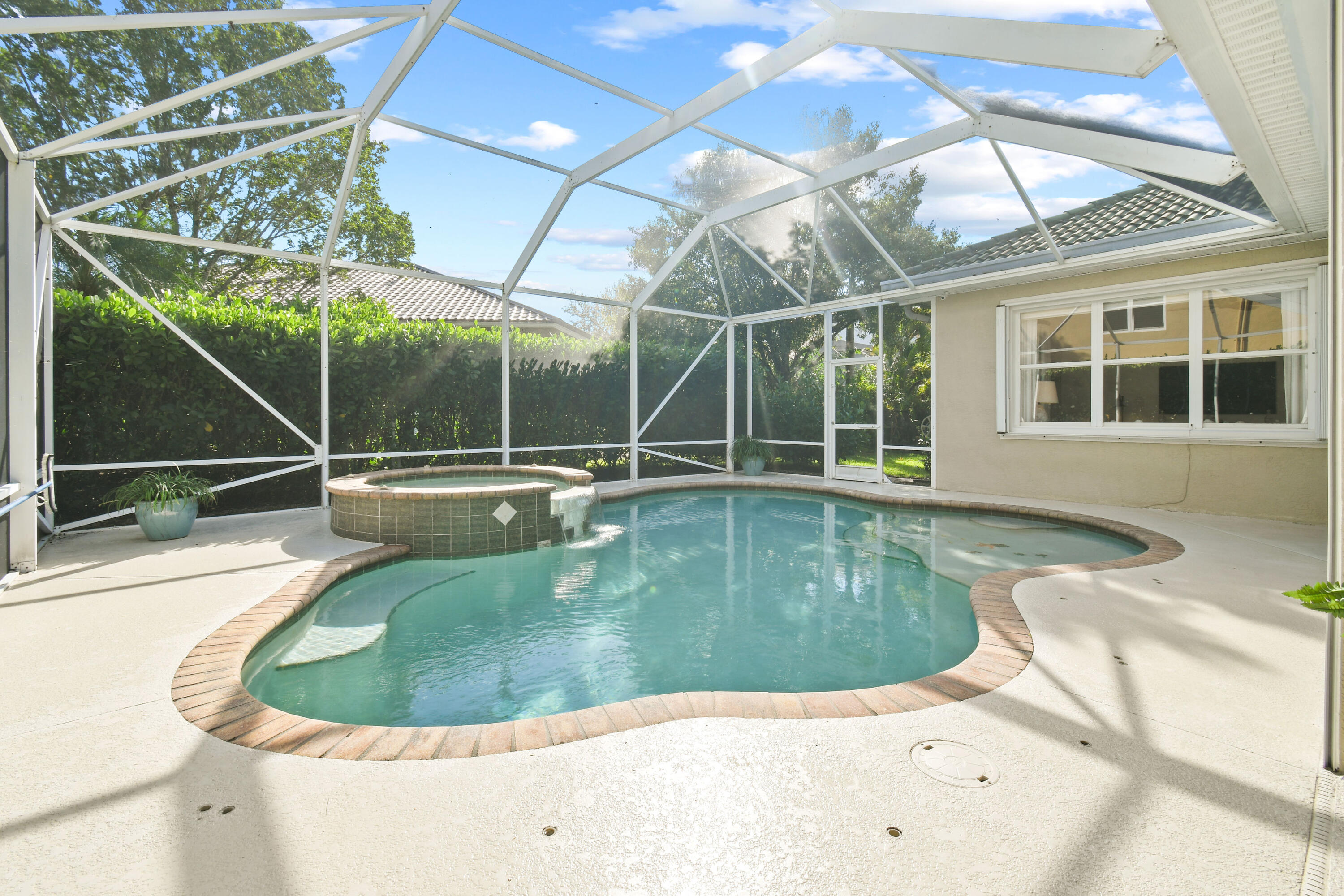 Pool/Spa