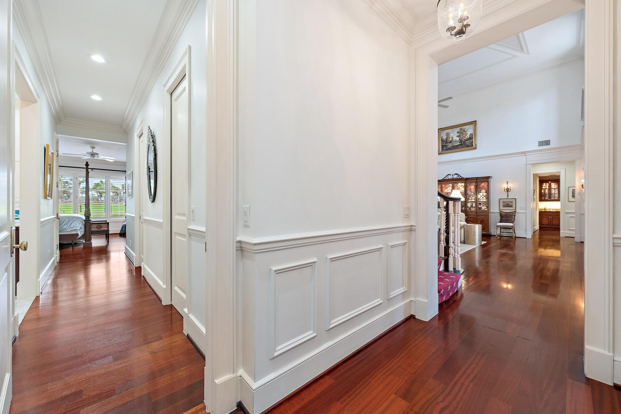 210 Echo Dr-23