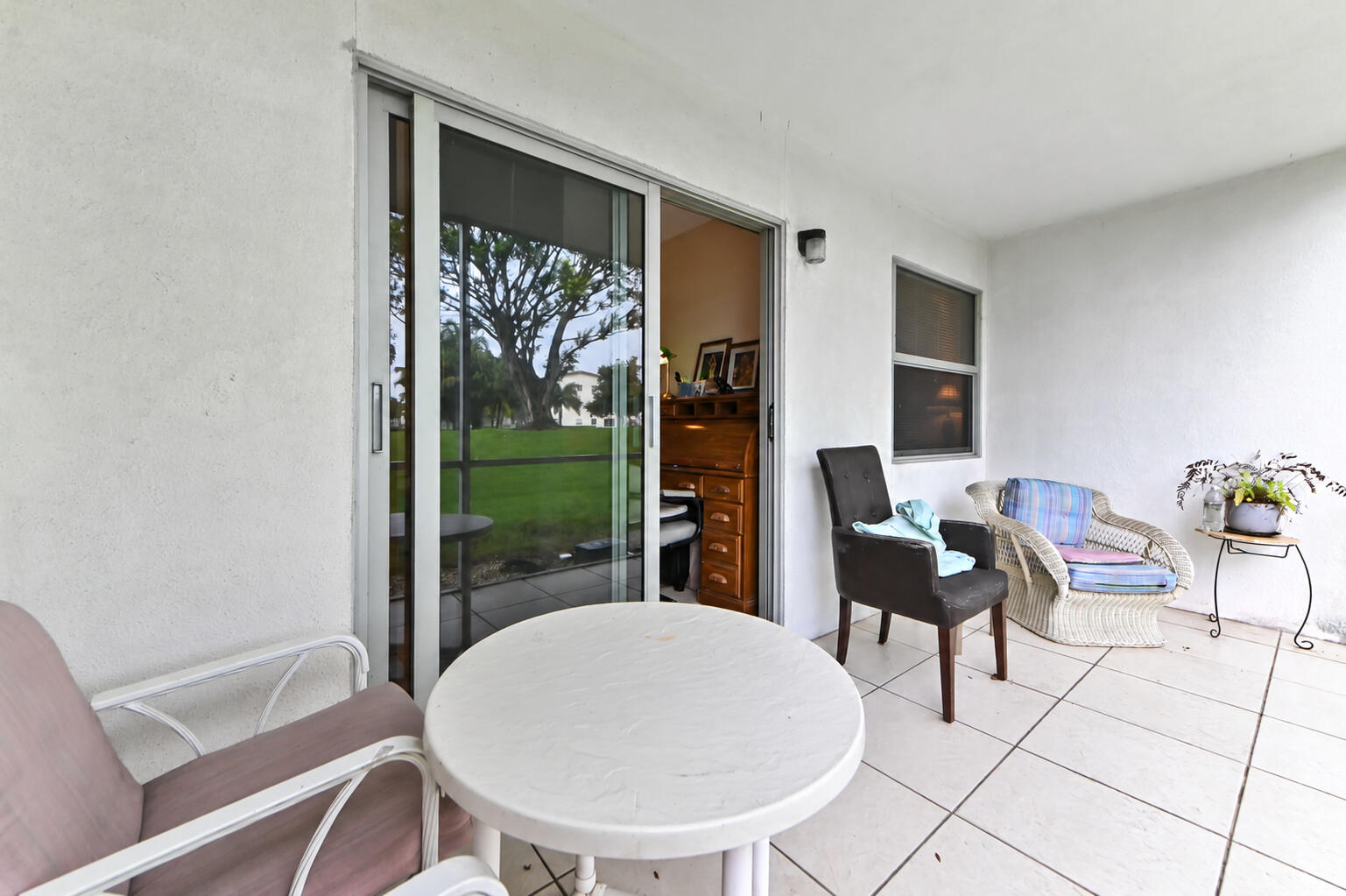 17 Patio toward apartment