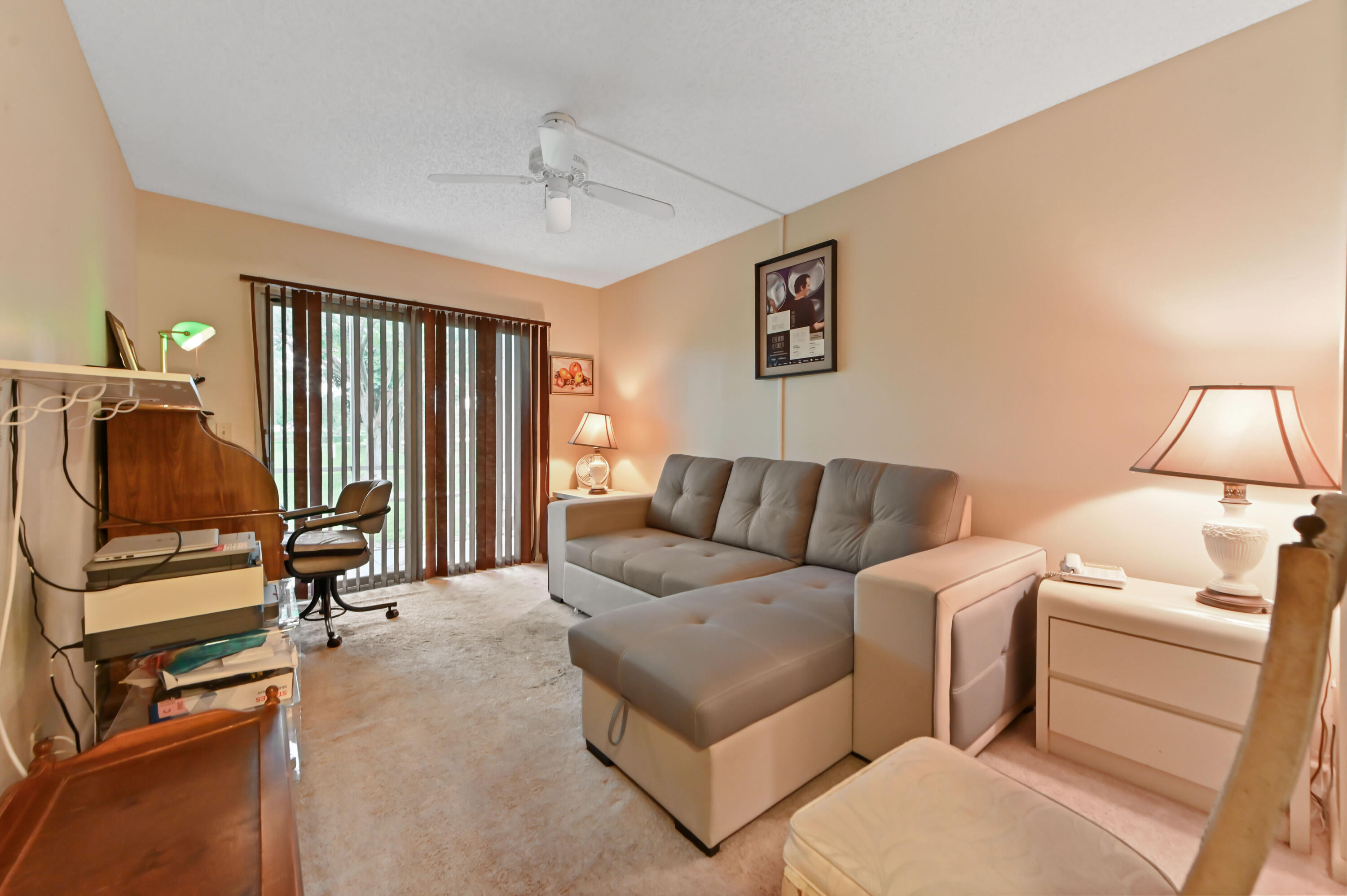 13 Second bedroom sitting layout