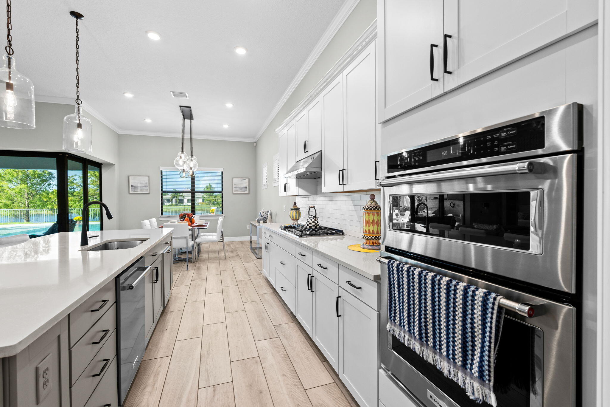11-web-or-mls-A7401662