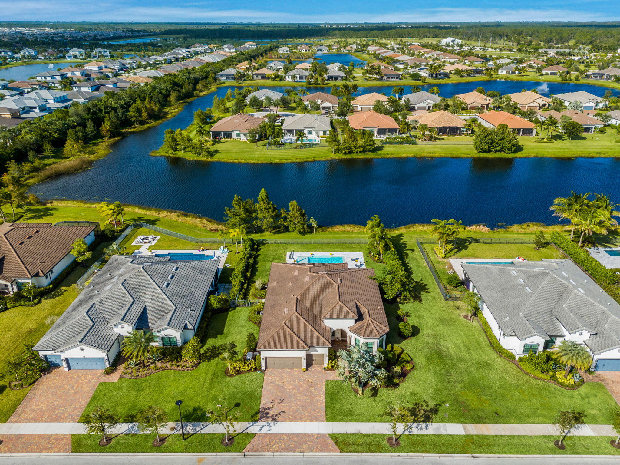 57-web-or-mls-DJI_20261026153453_0033_D 57-web-or-mls-DJI_20261026153453_0033_D
