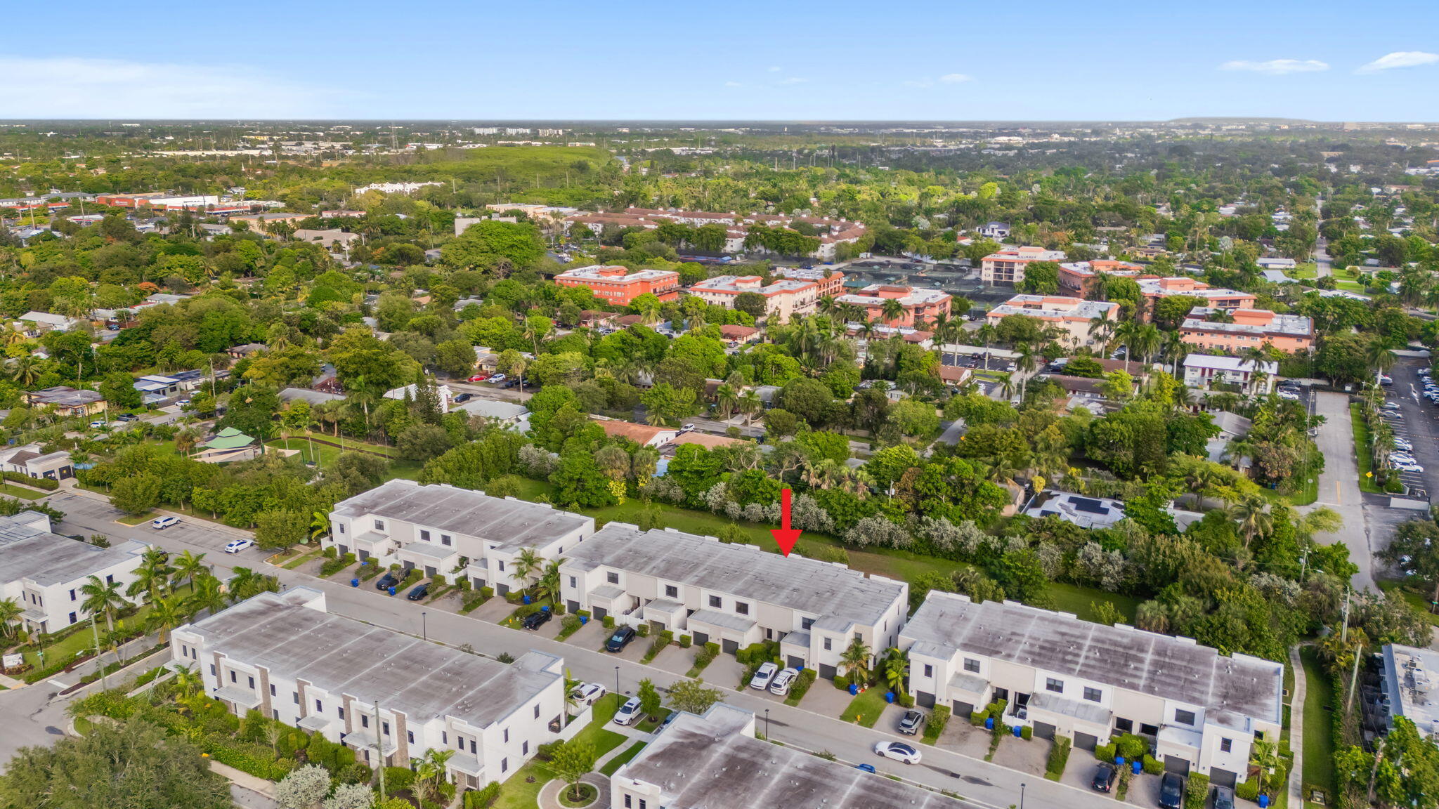 40-web-or-mls-529 NW 17th St, Fort Laude