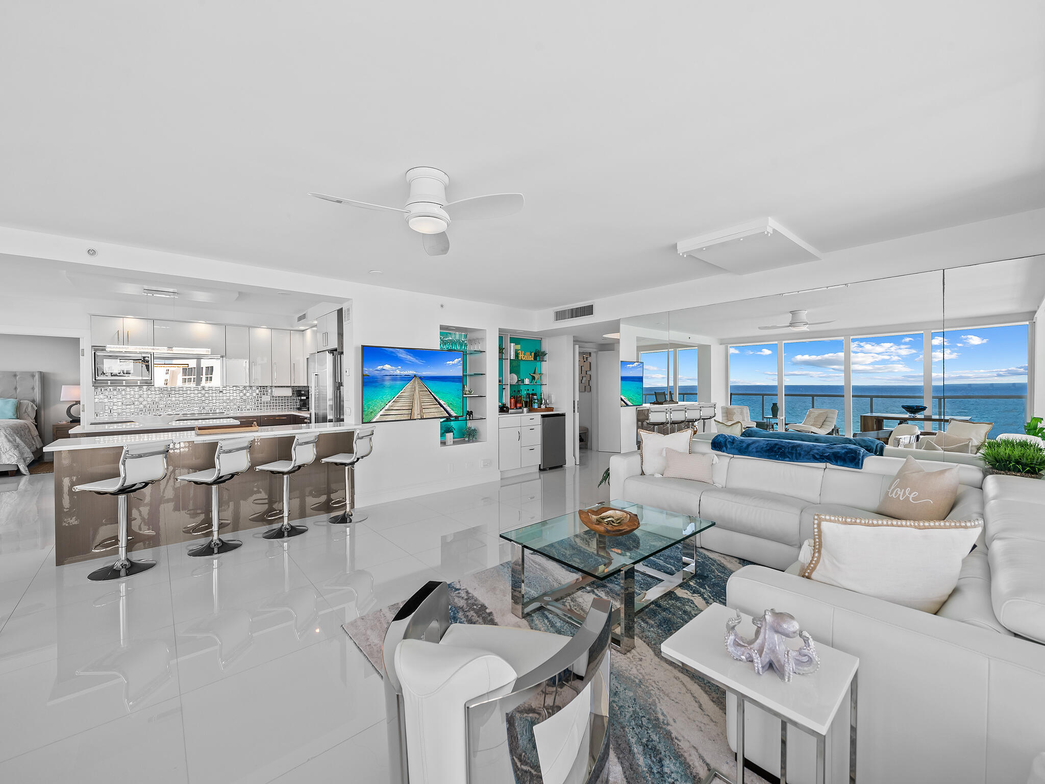 Seamless Living