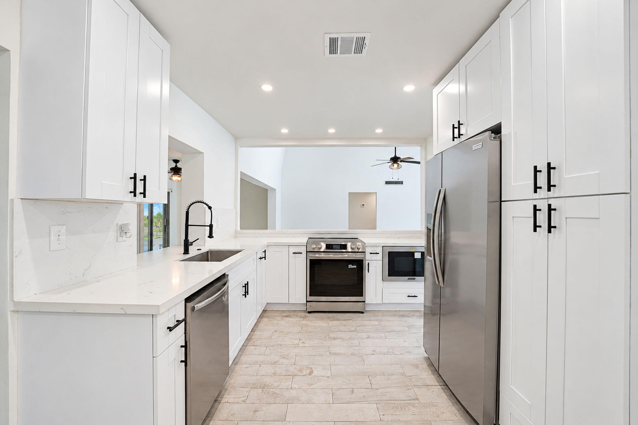 Completely renovated kitchen
