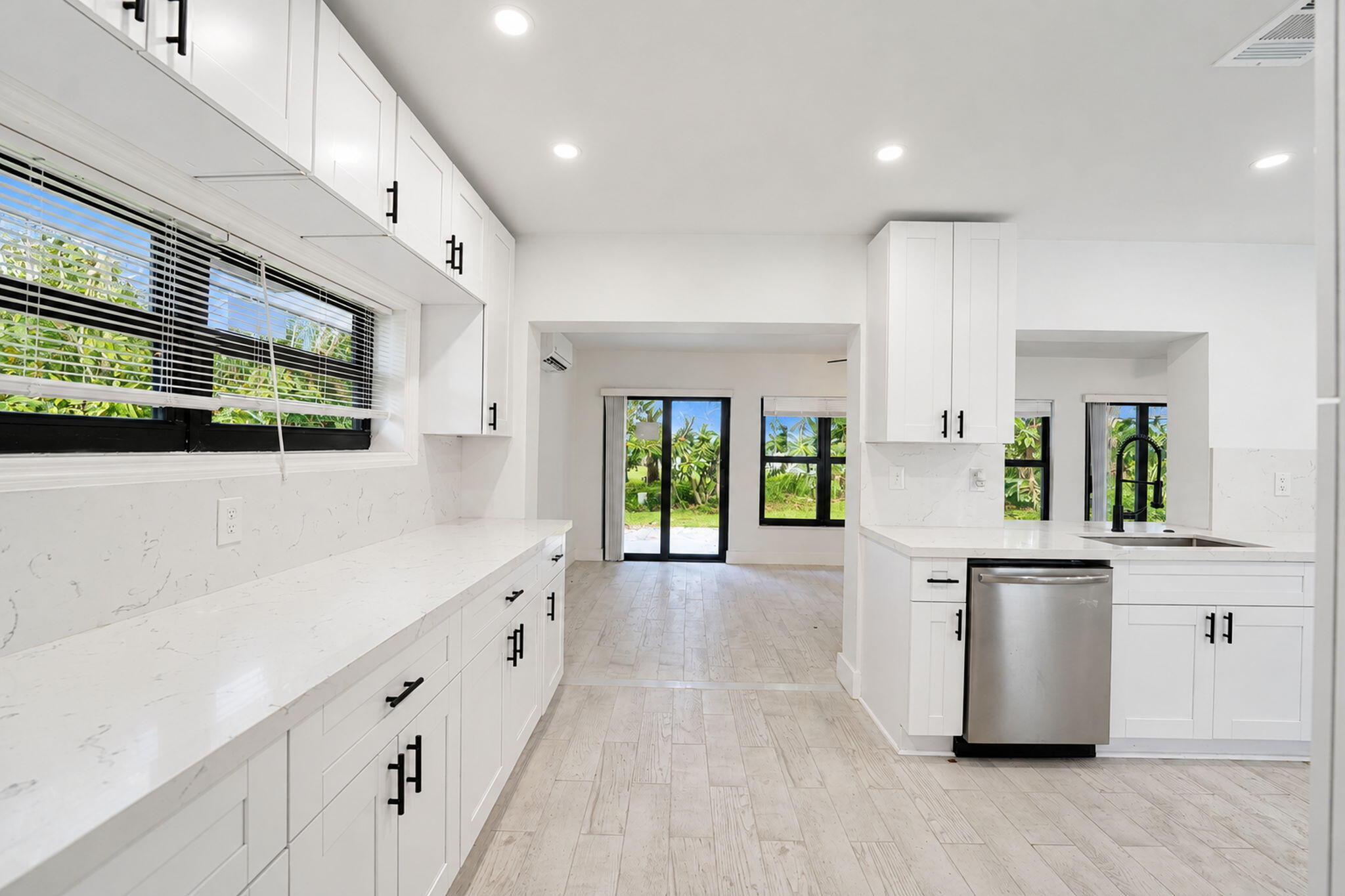 Completely renovated kitchen