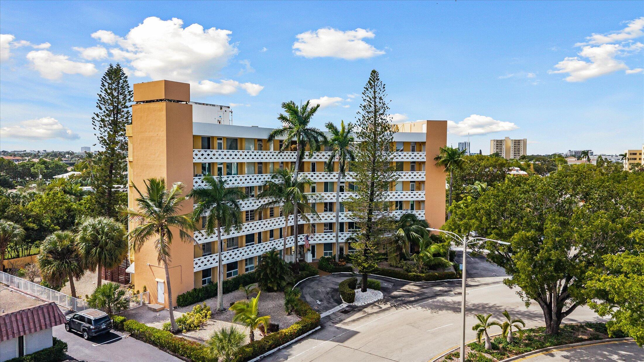 22-2400 NE 9th St #604, Fort Lauderdale-