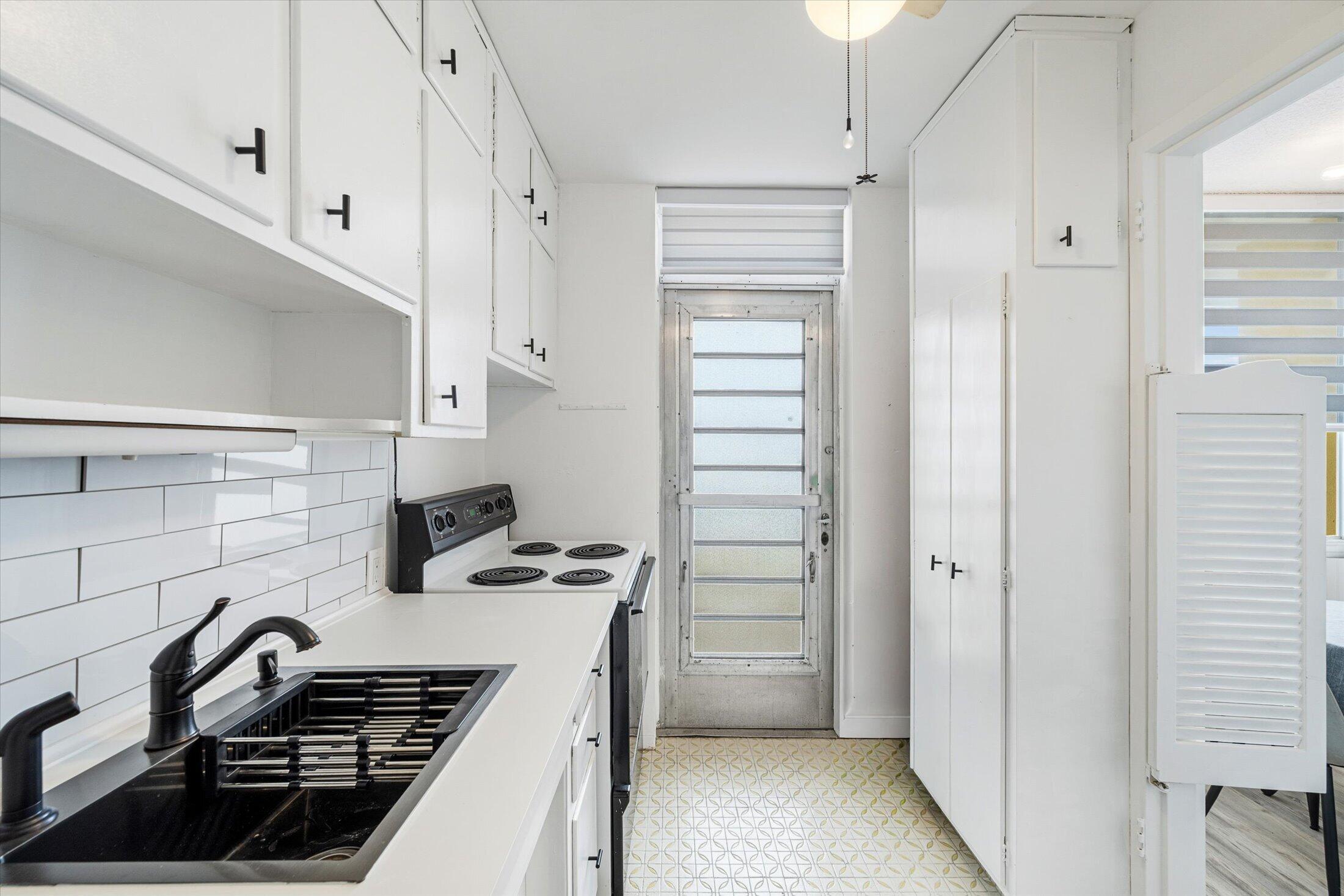 08-2400 NE 9th St #604, Fort Lauderdale-