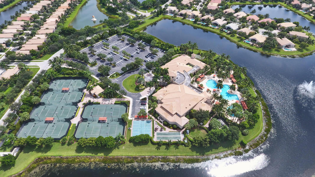 Clubhouse Complex