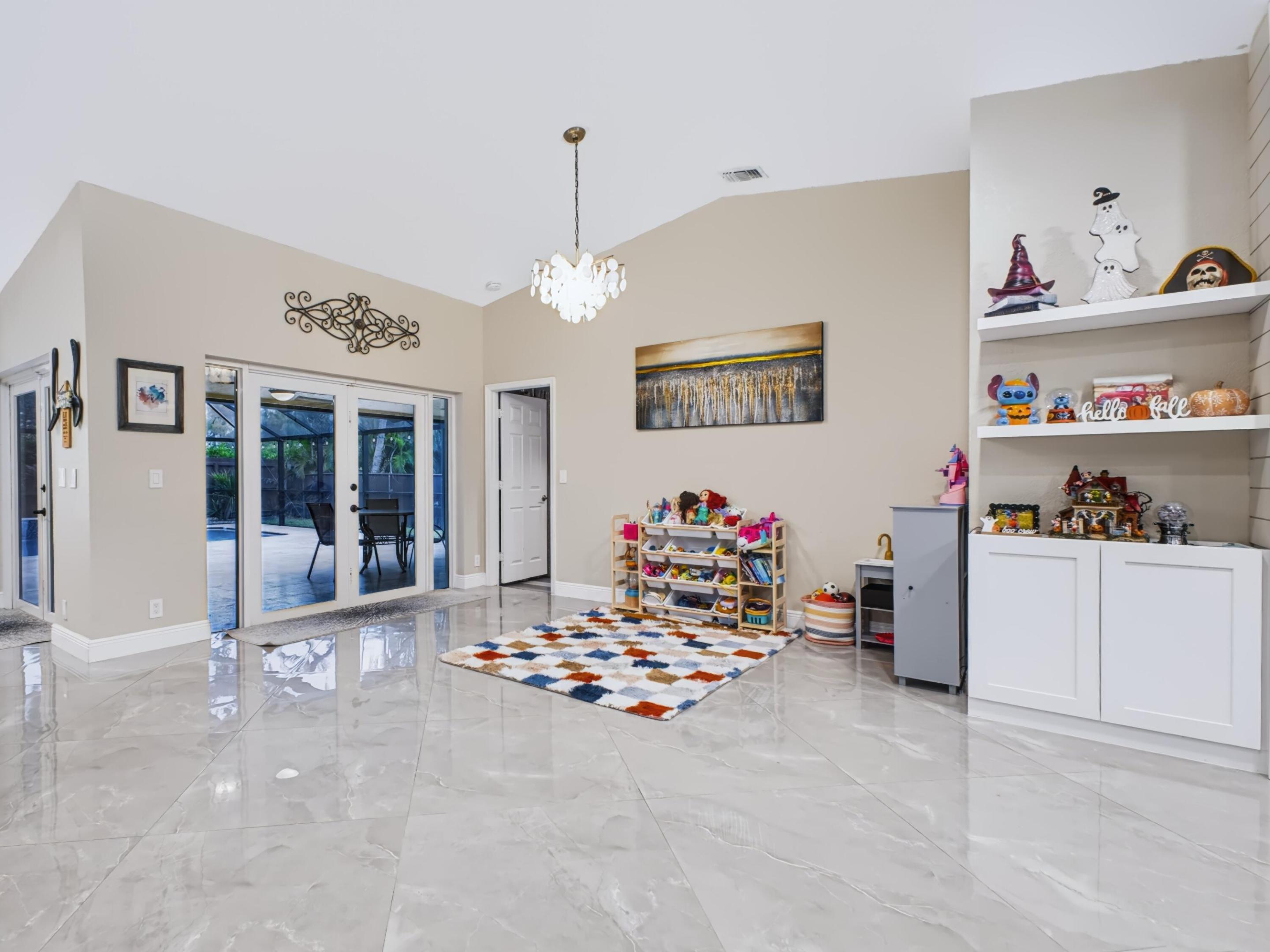 Living Area 2
