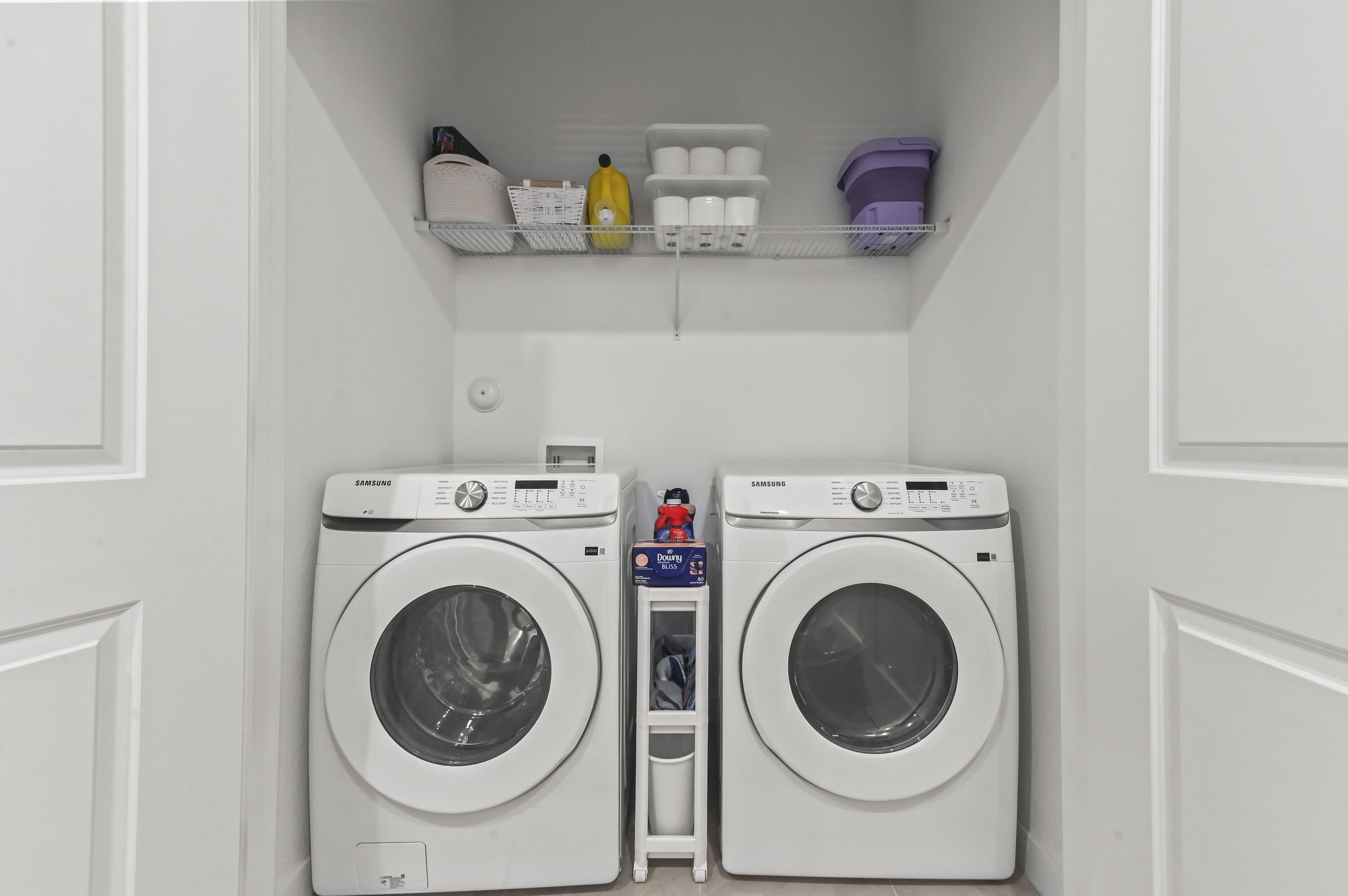 16 laundry room 01