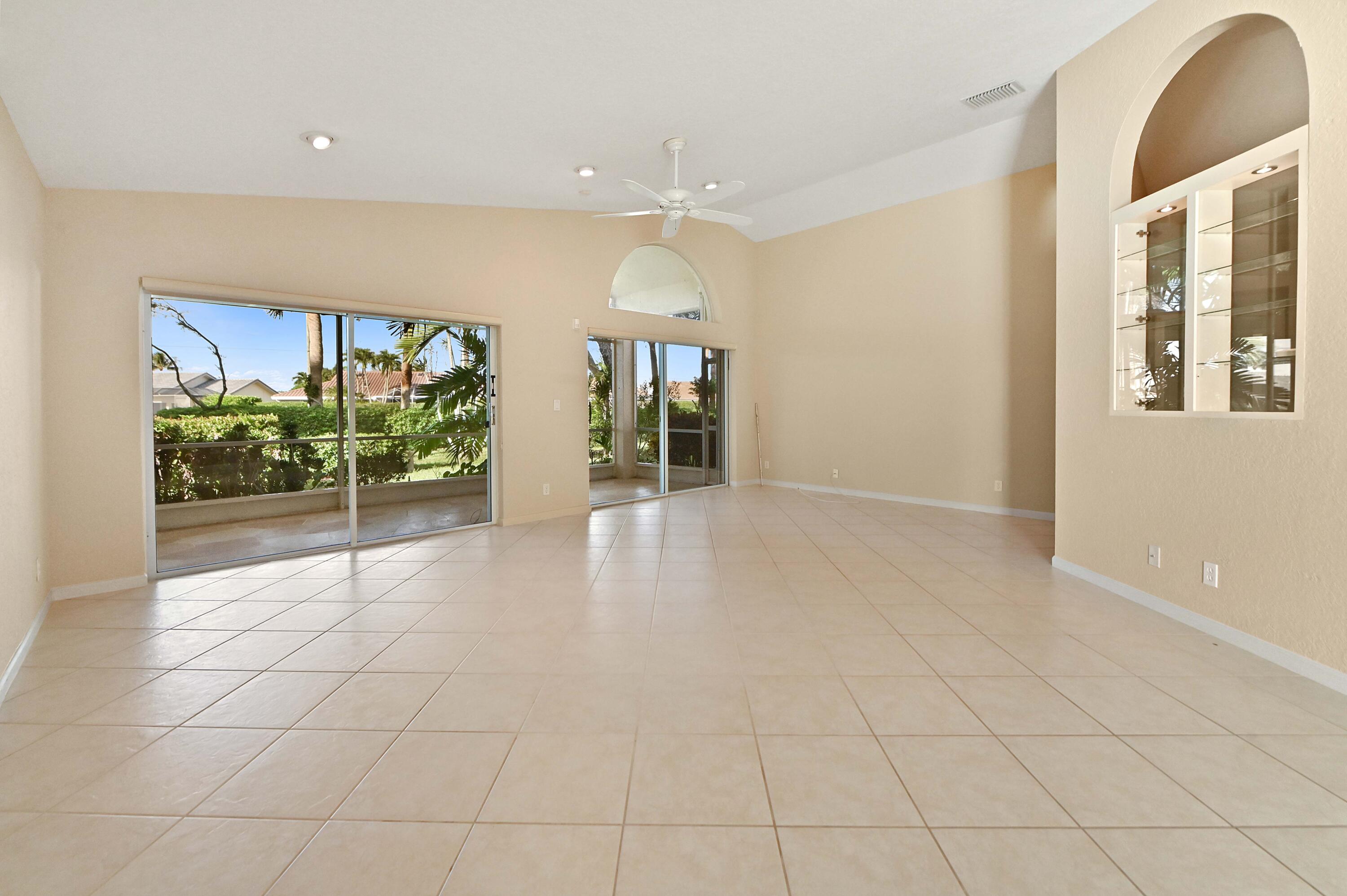 12 Living room 06