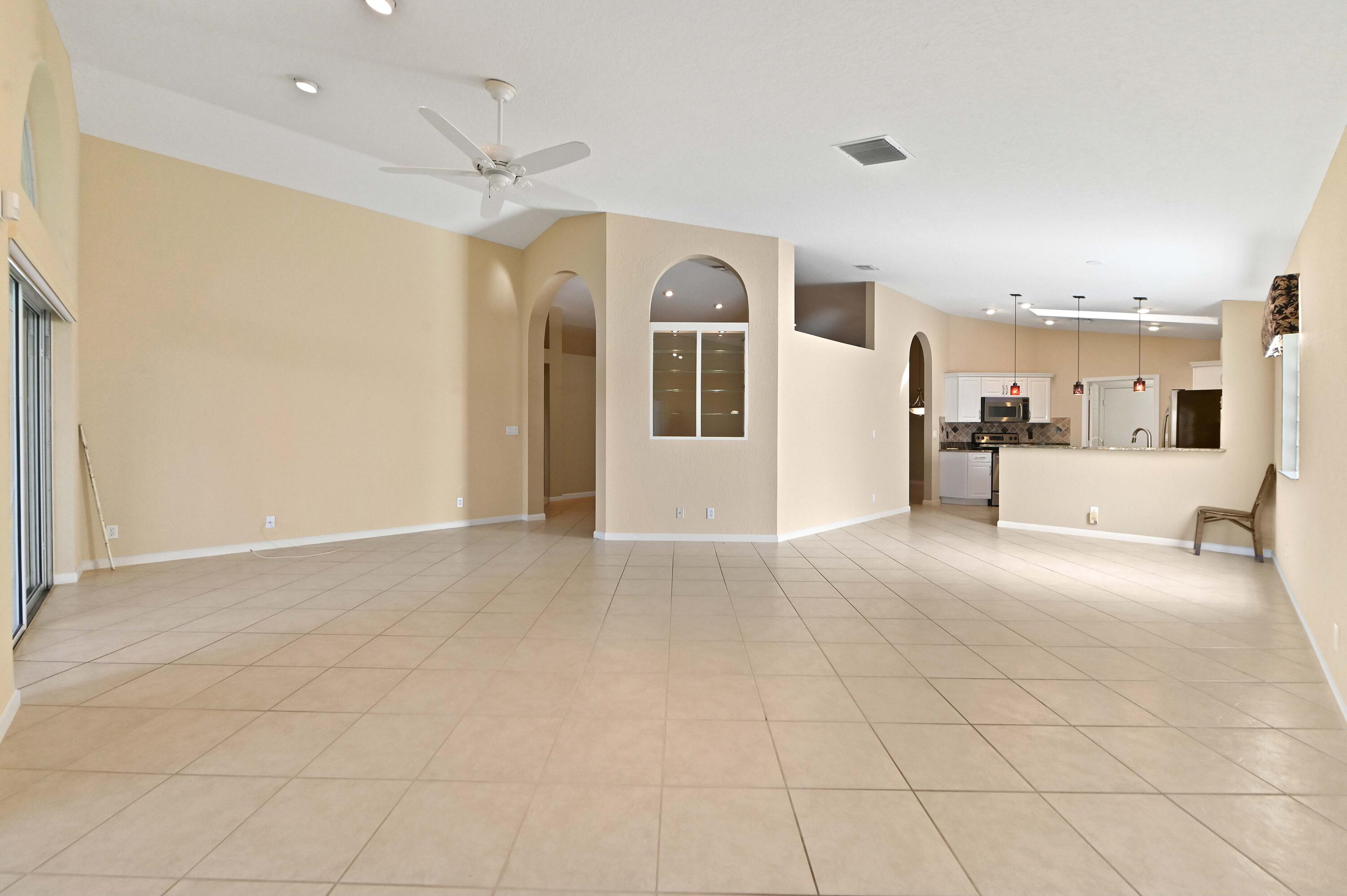 11 Living room 05