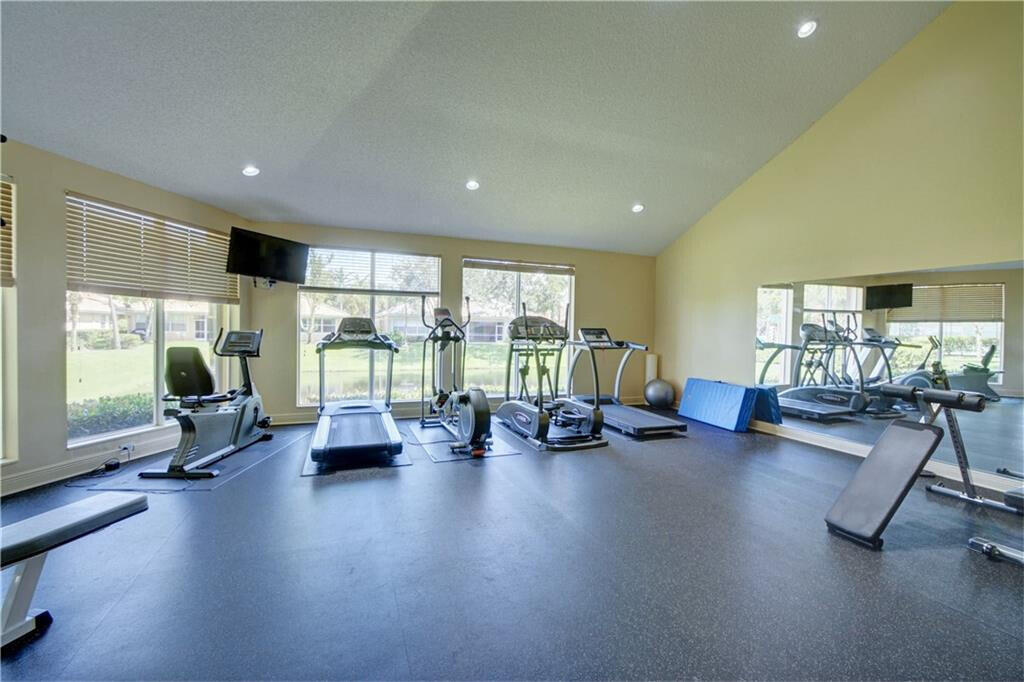 FITNESS CENTER