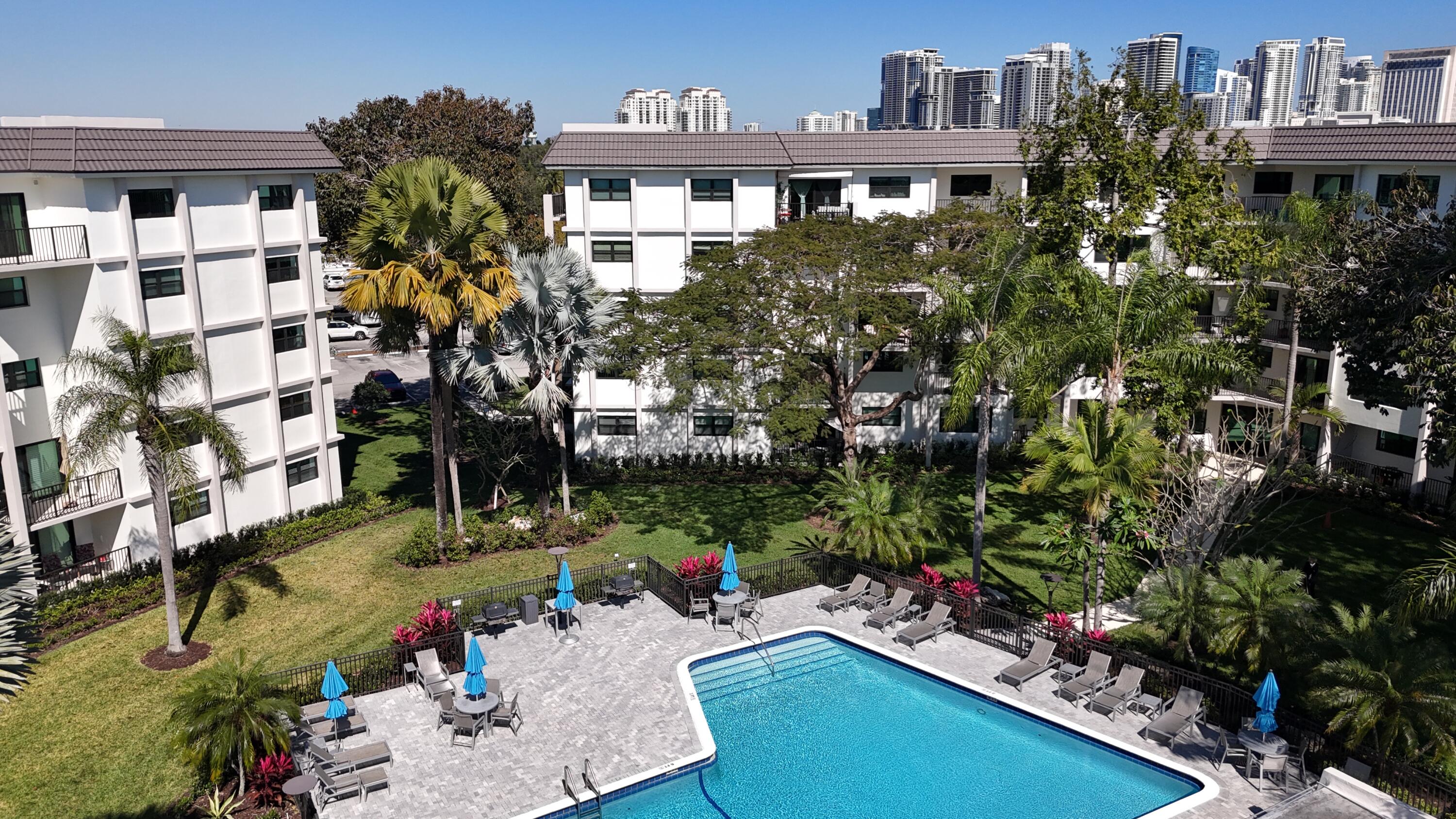 Minutes from Las Olas and the beaches.