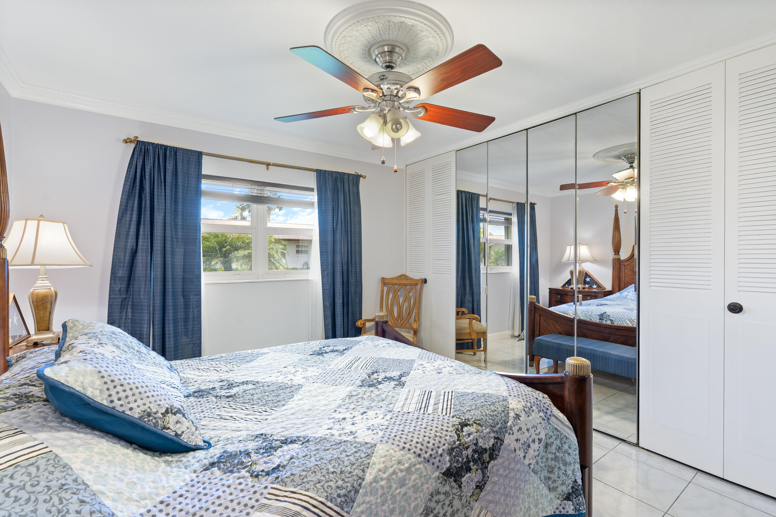 2822 Crosley Drive W West Palm Beach FL-
