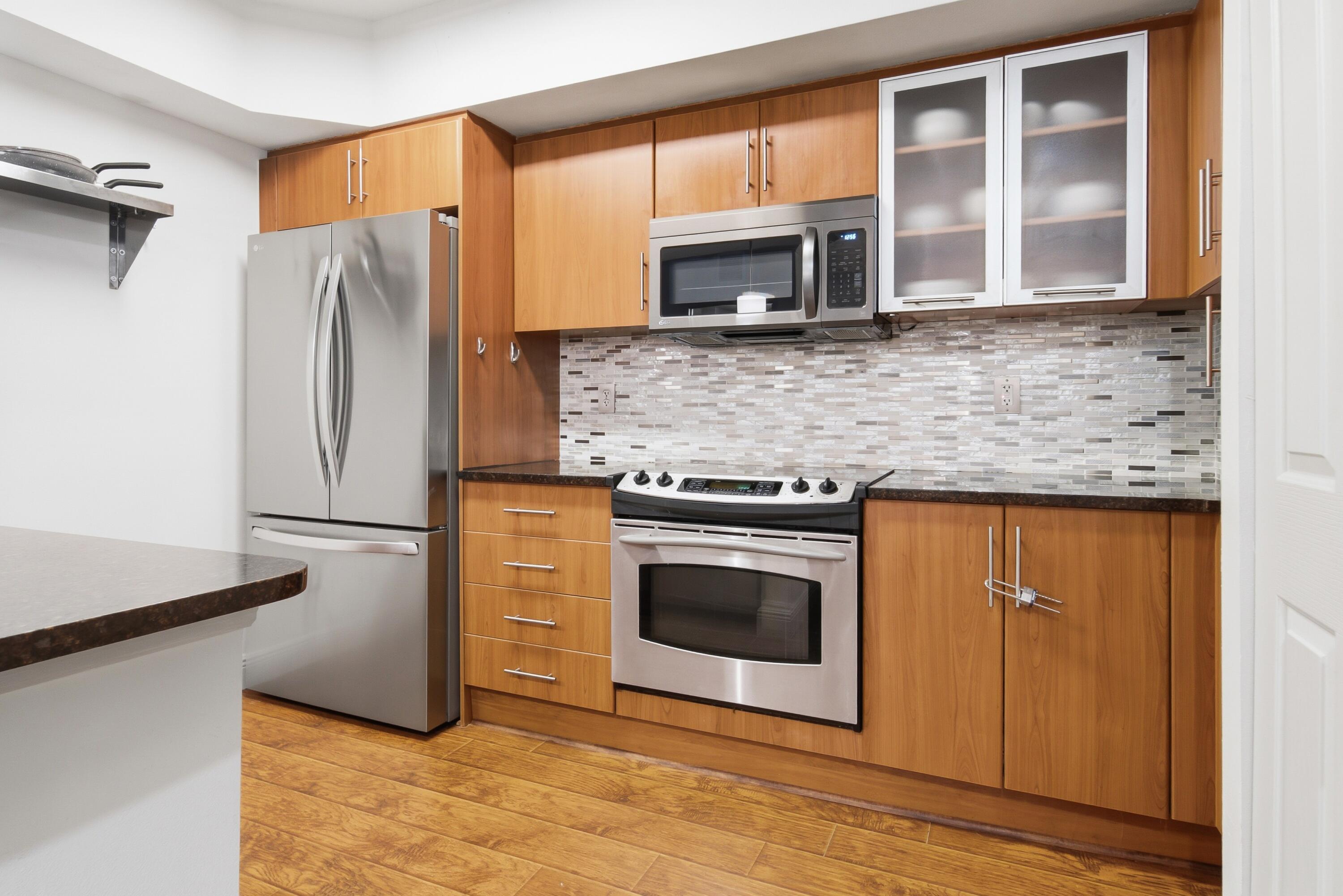 07 - Kitchen