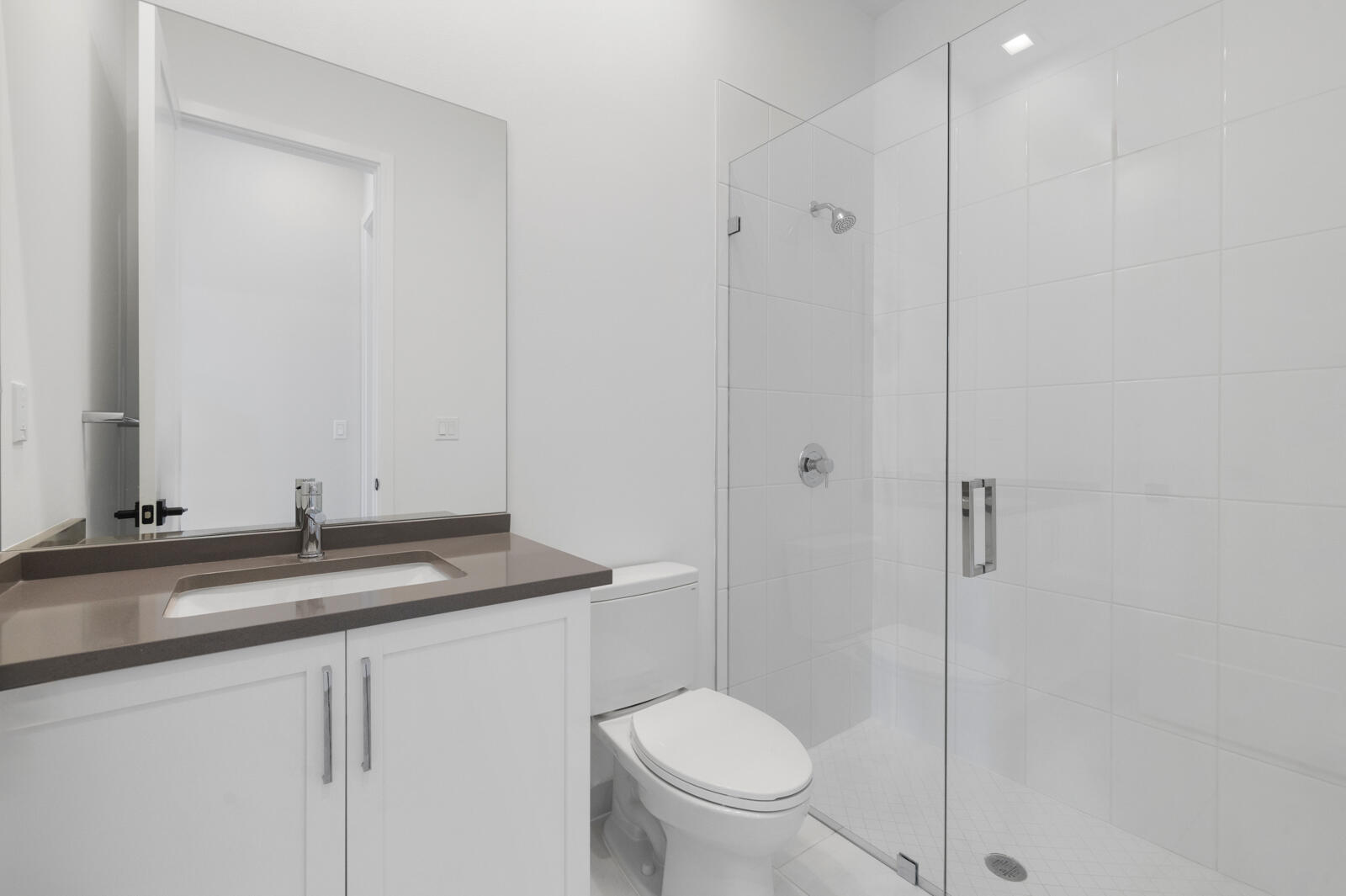 5th Bathroom