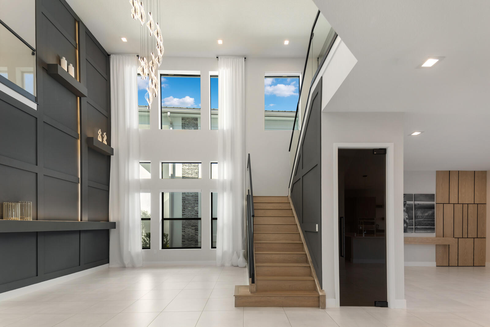 Modern Foyer