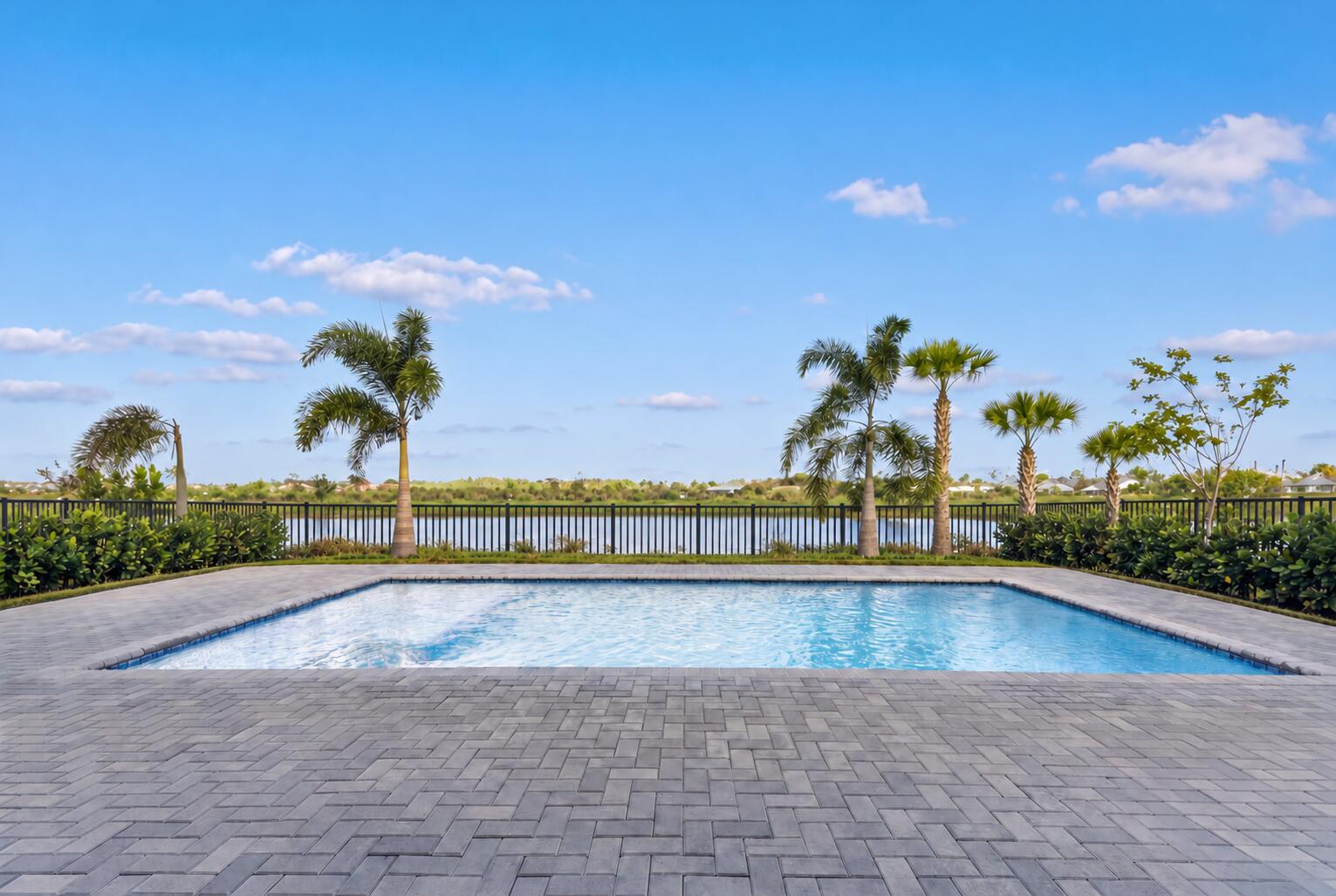 Pool / Lake View